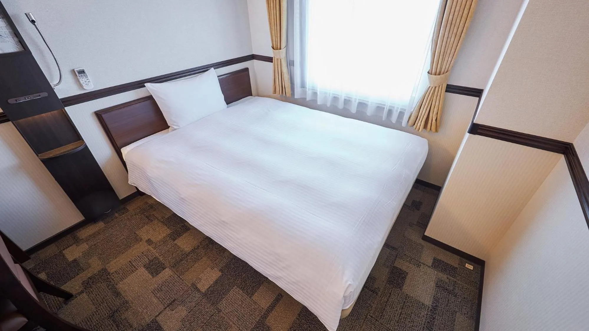 Double Room for Single Use - Non-Smoking in Toyoko Inn Osaka Tsutenkaku Mae