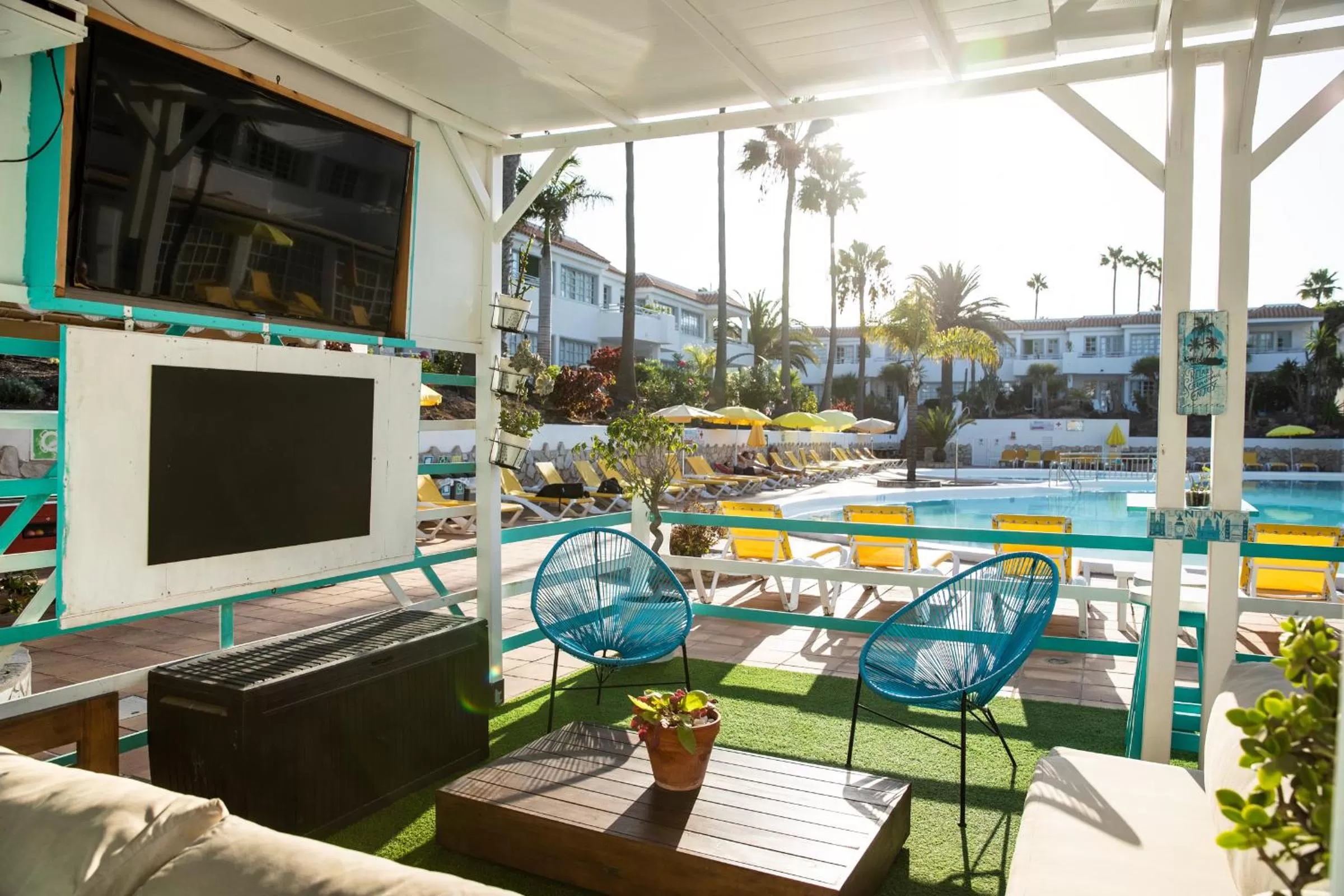 Lounge or bar in Fuentepark Apartments