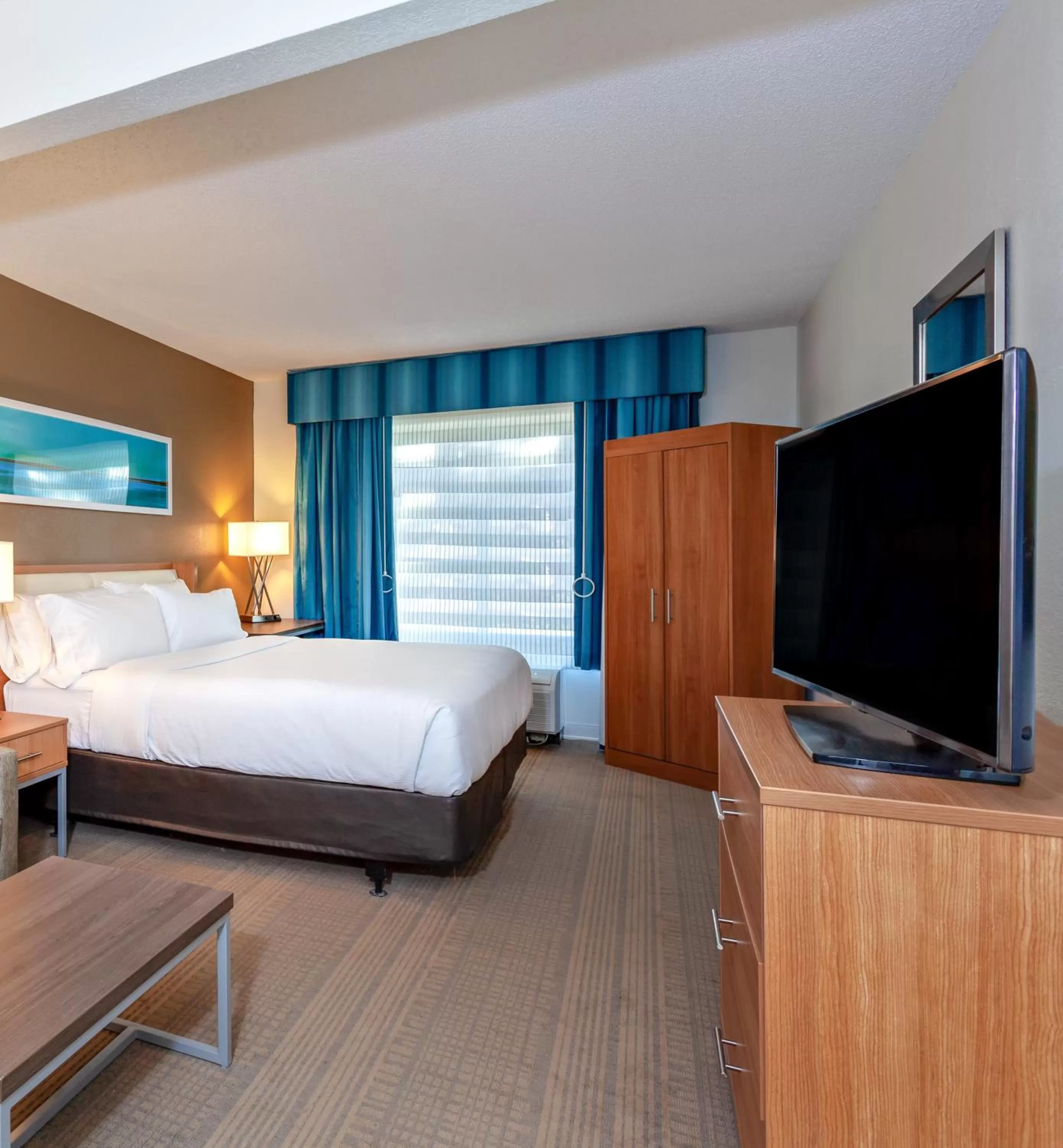 Photo of the whole room, Bed in Holiday Inn - St Augustine - World Golf by IHG