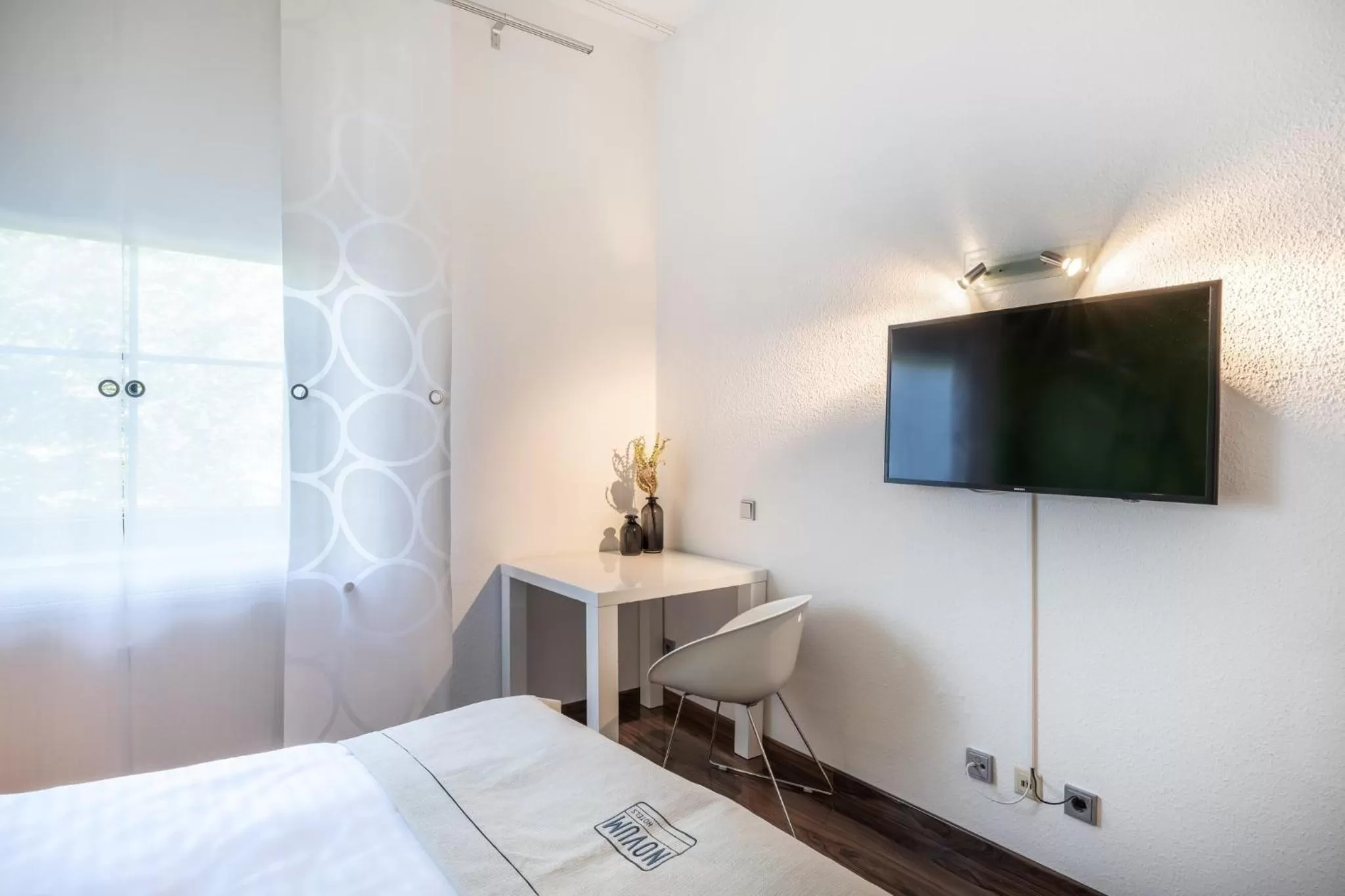 Photo of the whole room, Bed in Hotel Freiraum