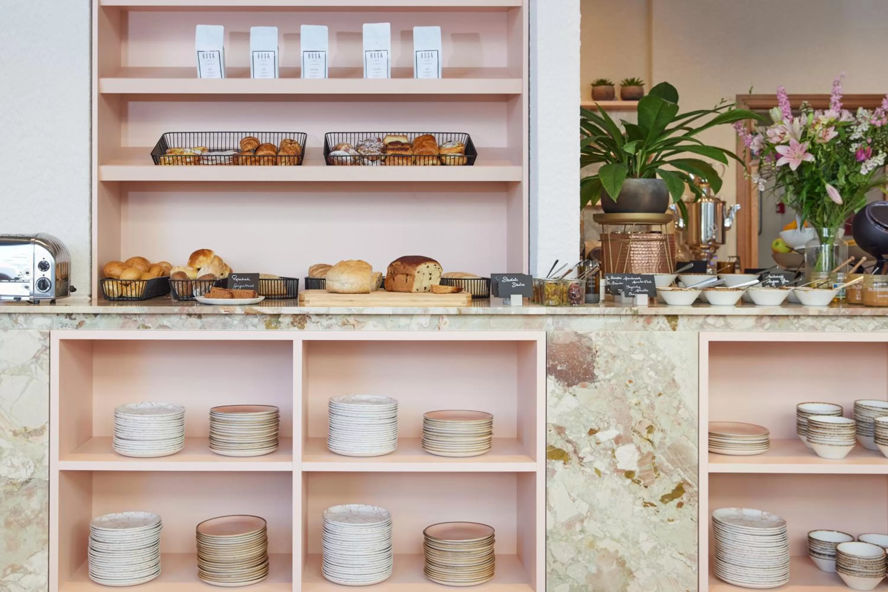 Breakfast in Rosa Hotel