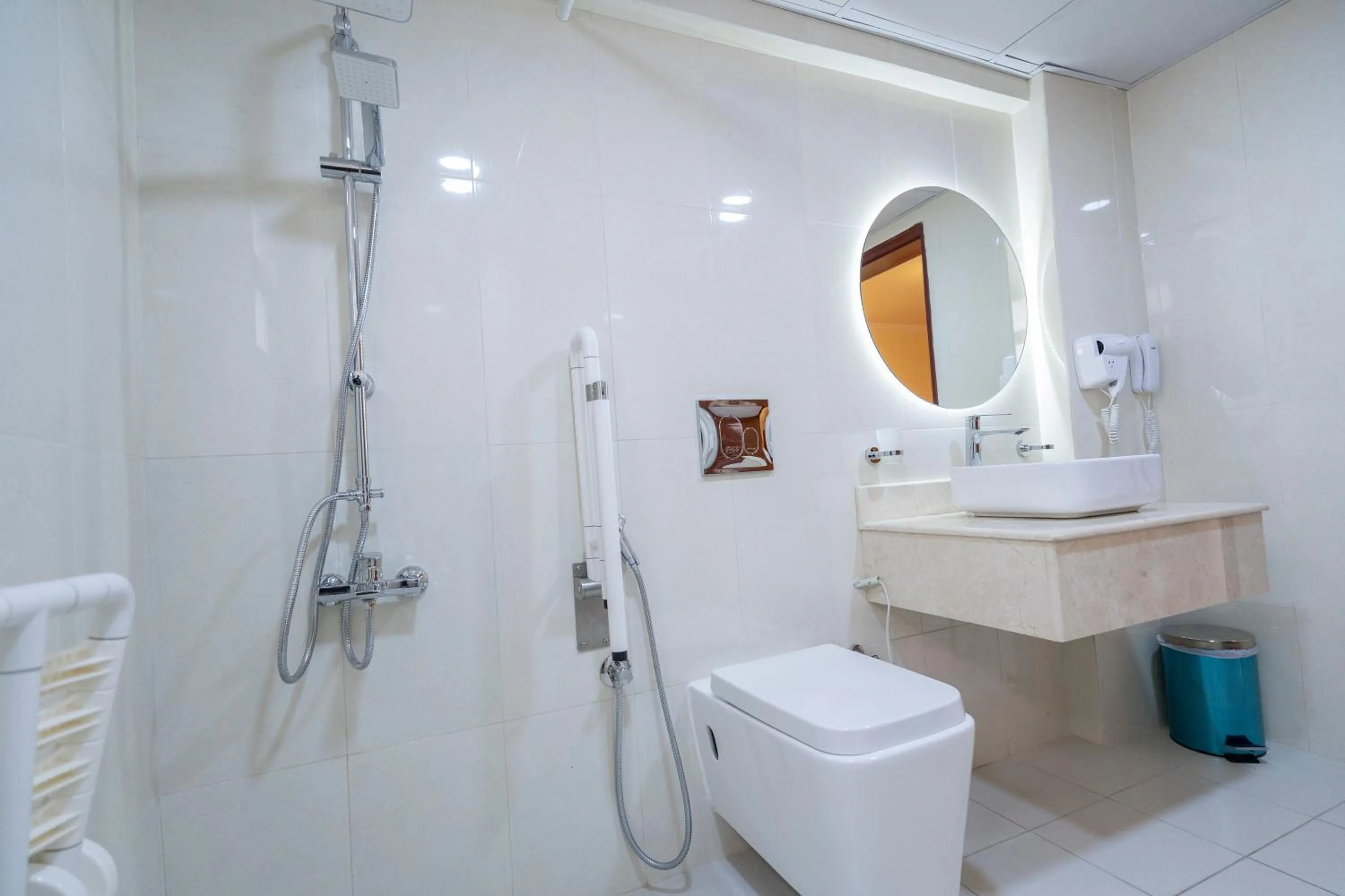 Bathroom in Majestic Hotel