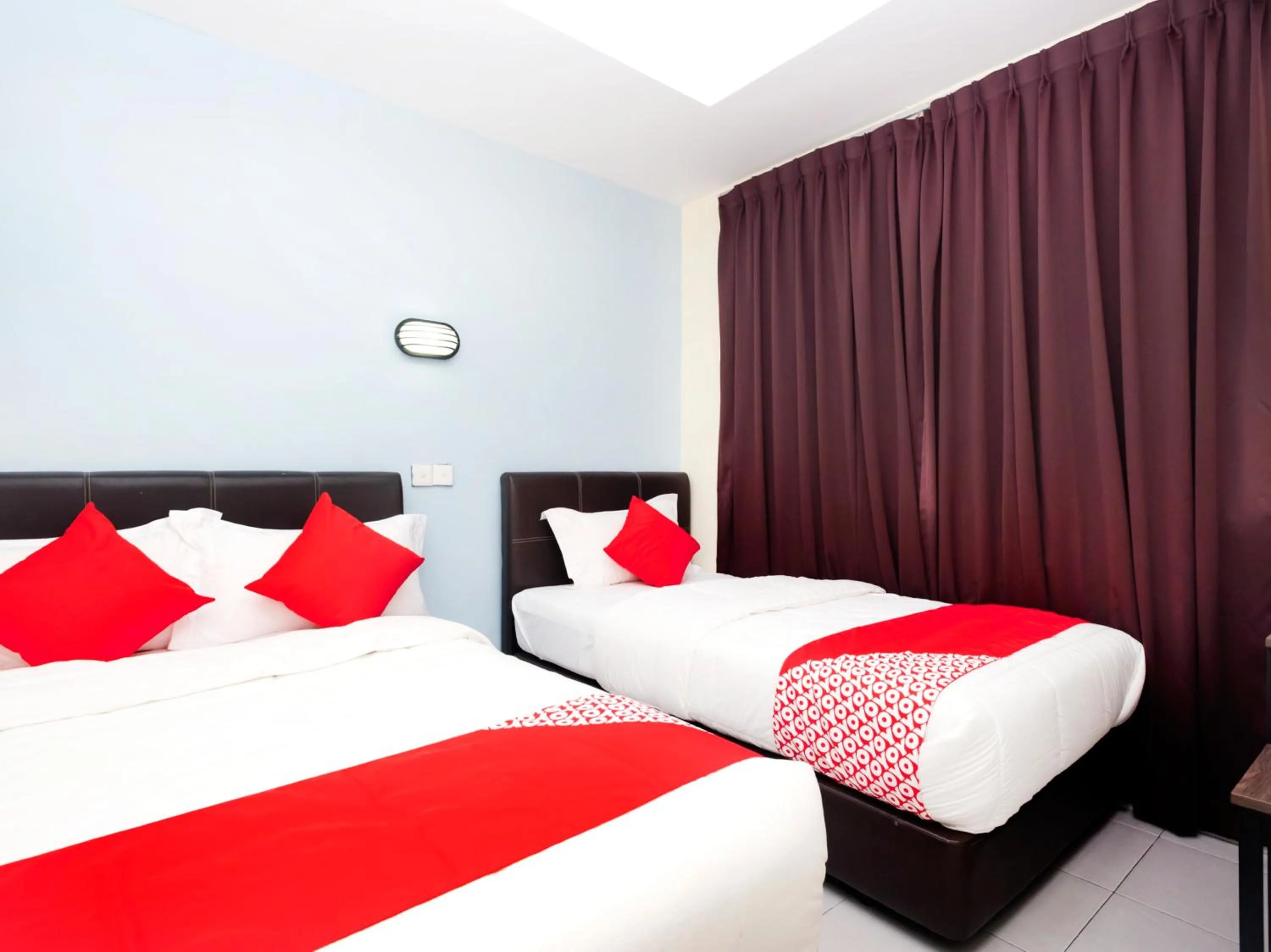 Bedroom, Bed in Super OYO 494 EG Hotel