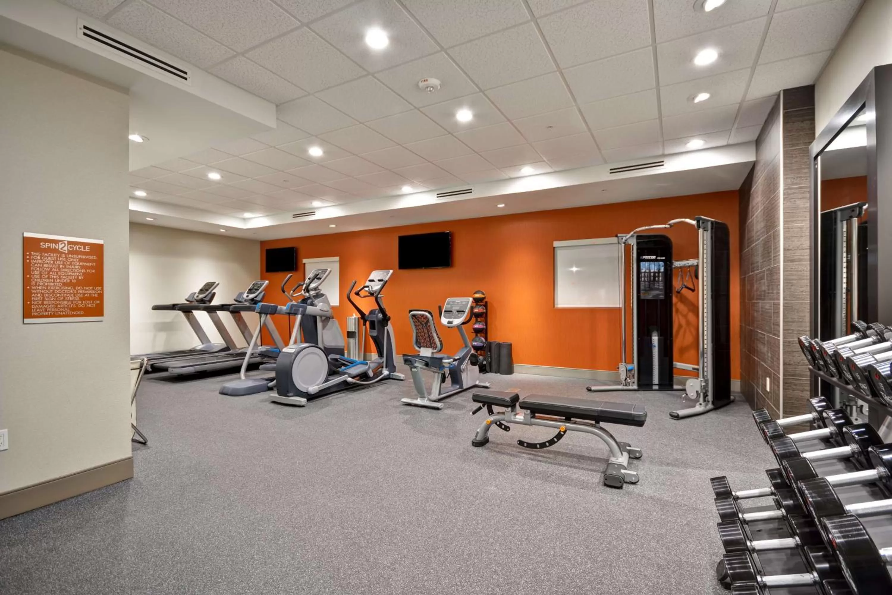 Fitness centre/facilities in Home2 Suites By Hilton Hanford Lemoore