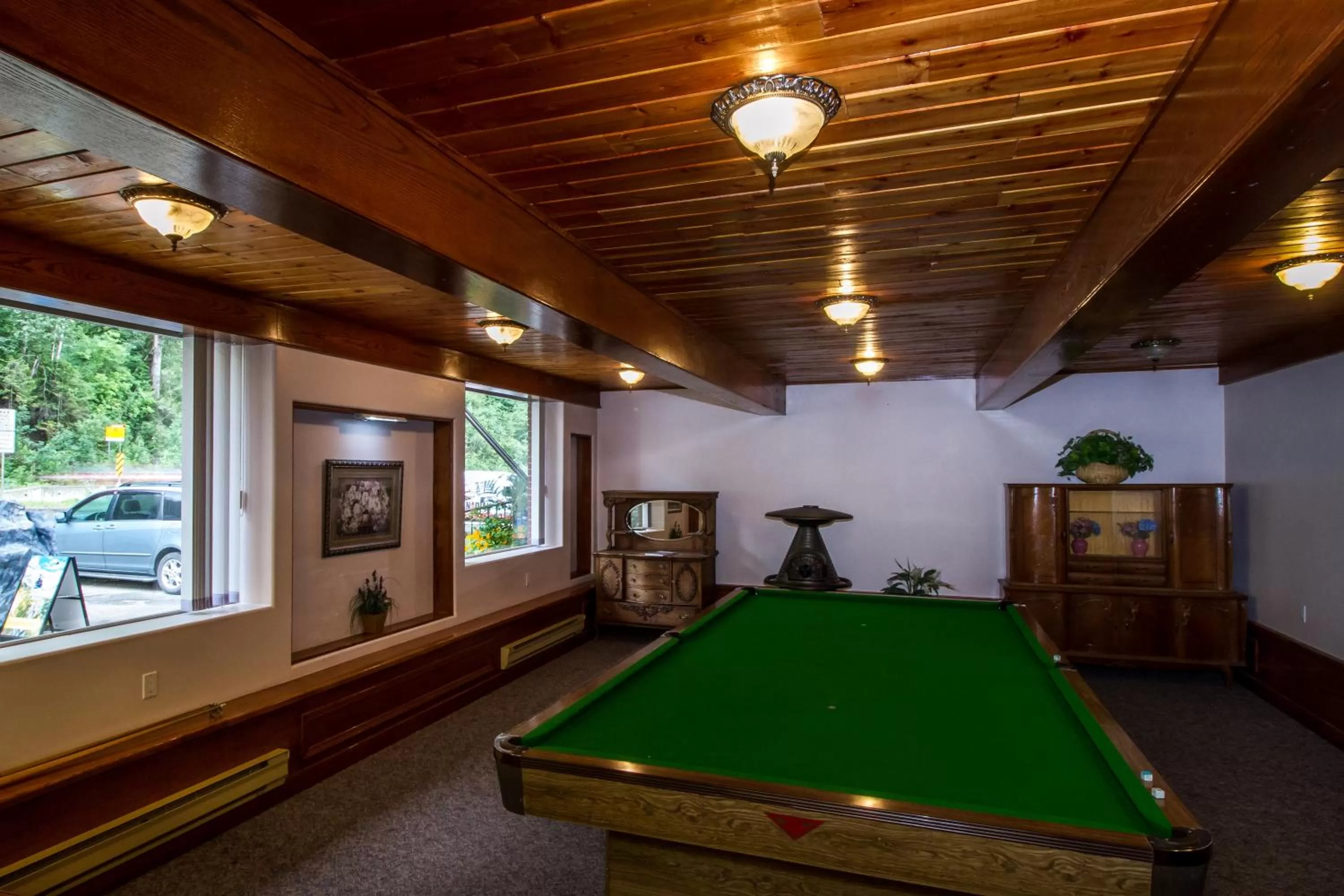 Billiard in Three Valley Lake Chateau