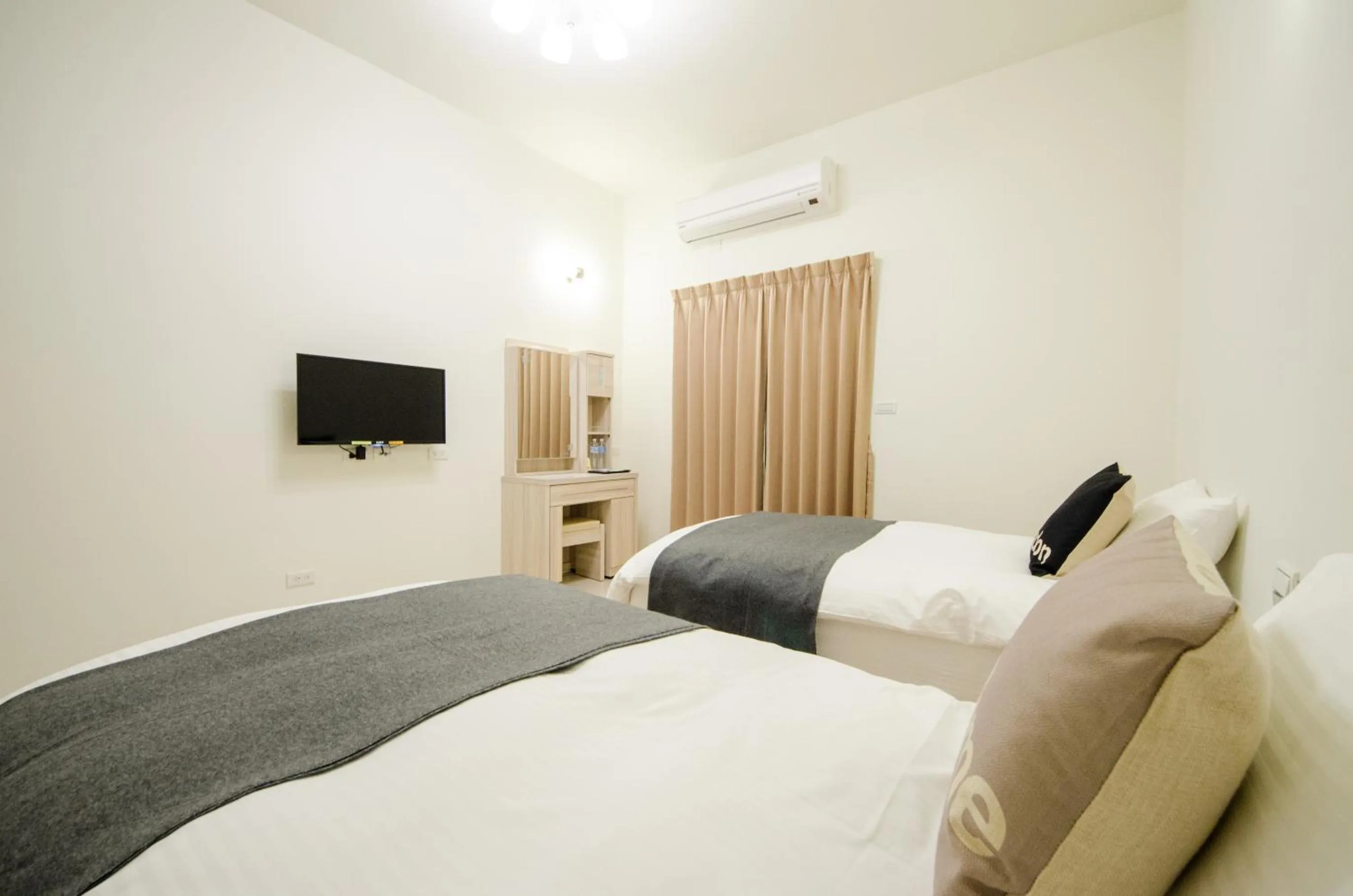 Photo of the whole room, Bed in Successful 168 B&B