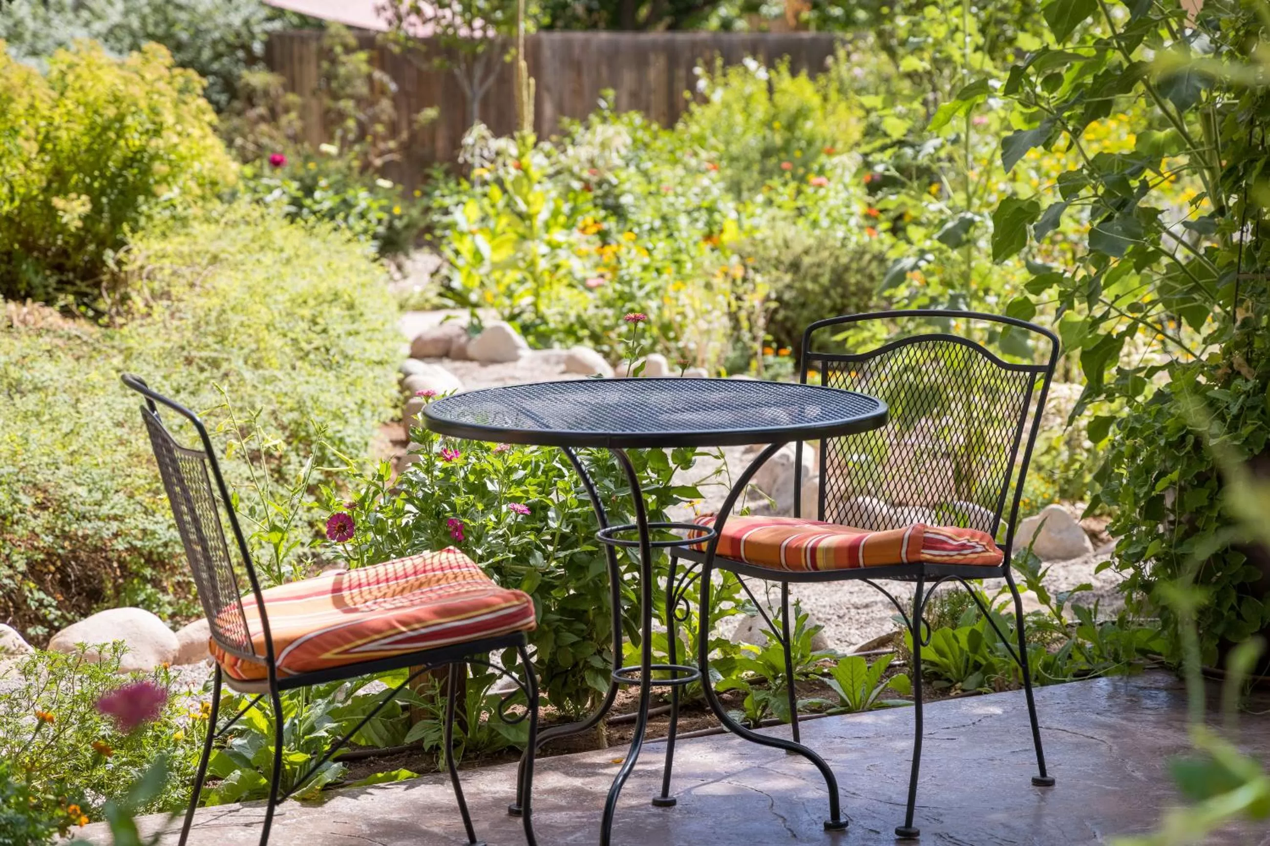 Dining area in Sunflower Hill Inn