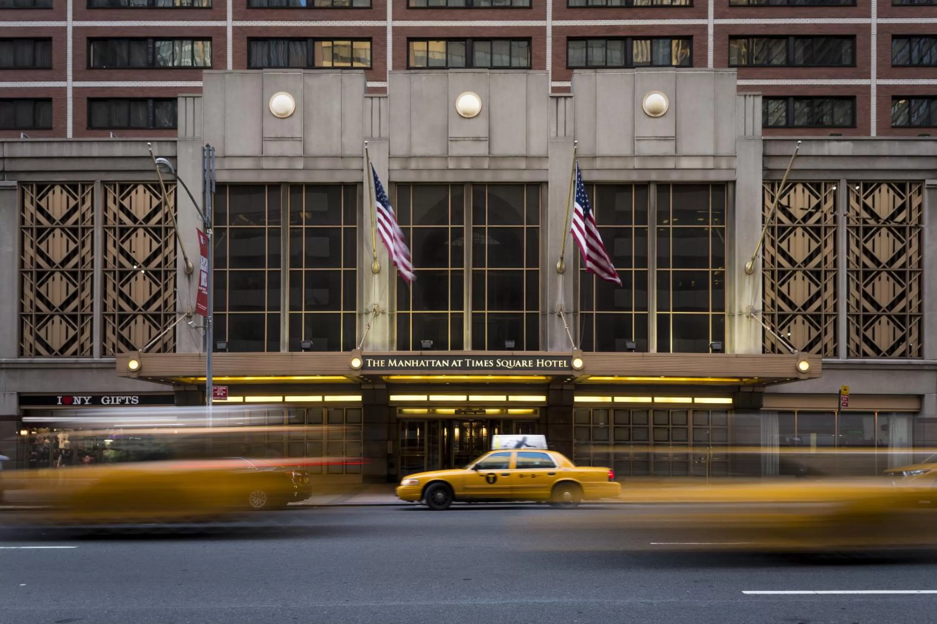 Facade/entrance in The Manhattan at Times Square