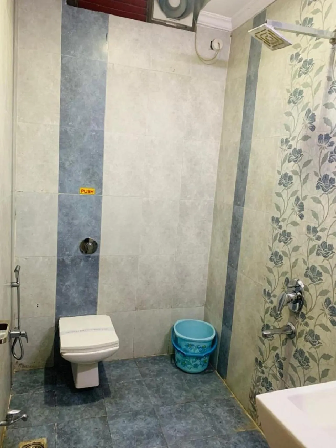 Bathroom in HOTEL ANAND