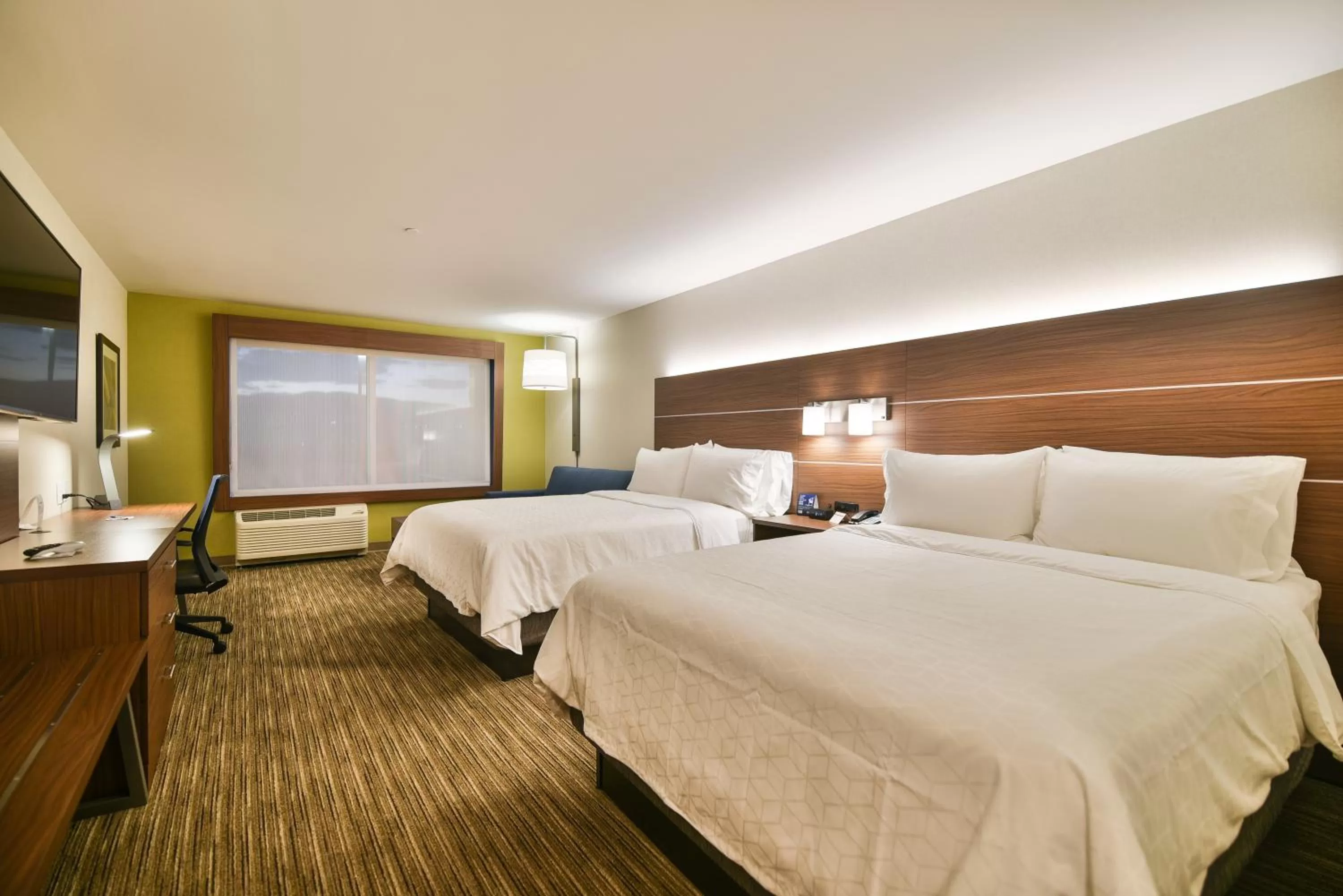 Bedroom, Bed in Holiday Inn Express & Suites Lehi - Thanksgiving Point by IHG