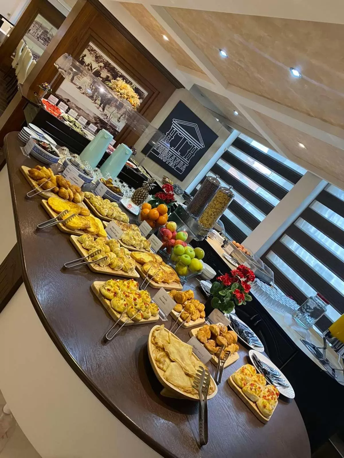 Breakfast in Theranda Hotel