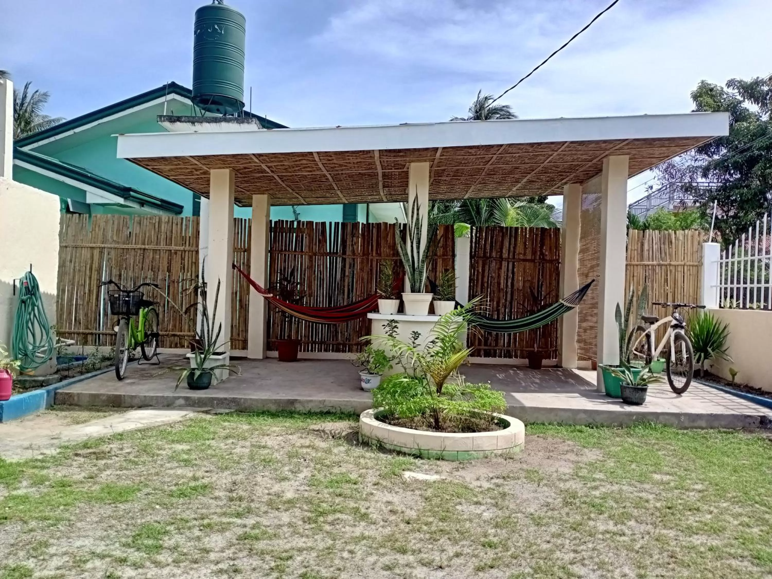 Garden view in Miadristar