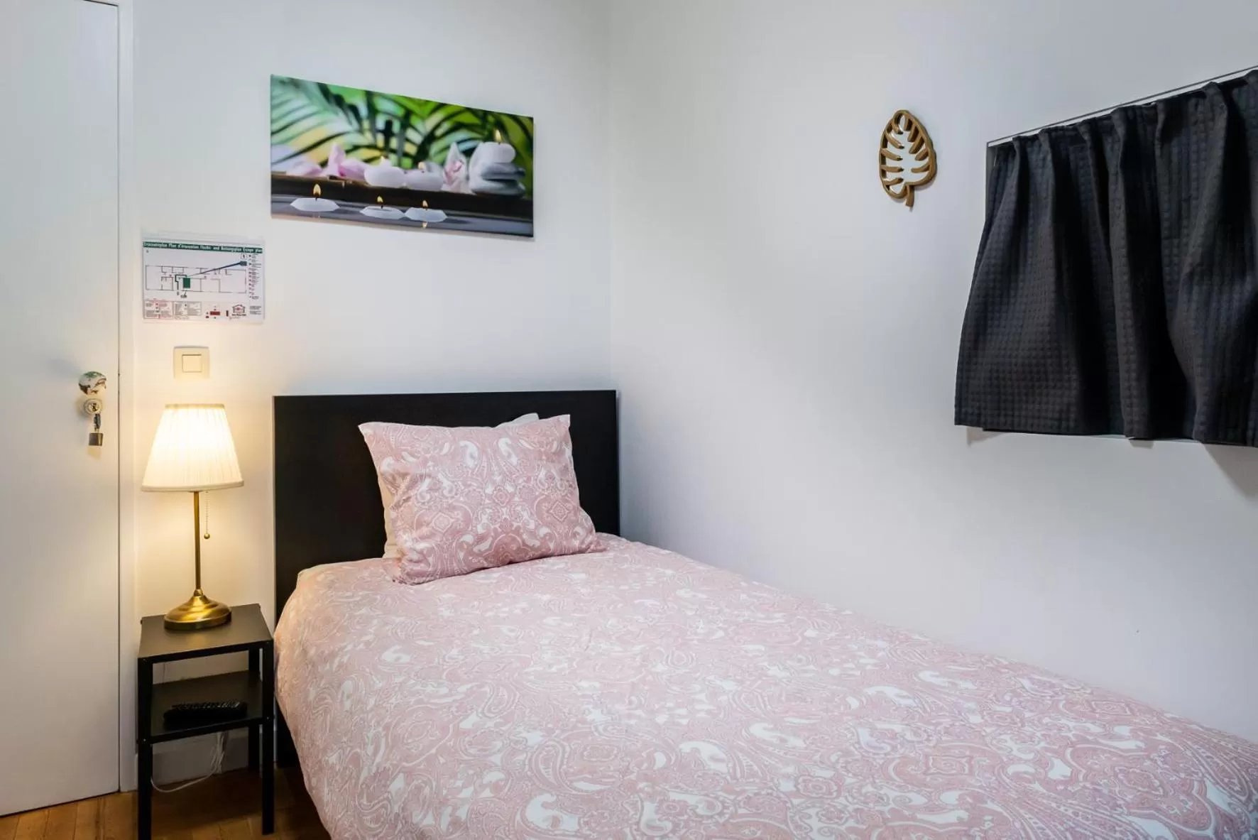 Bed in Rose House B&B