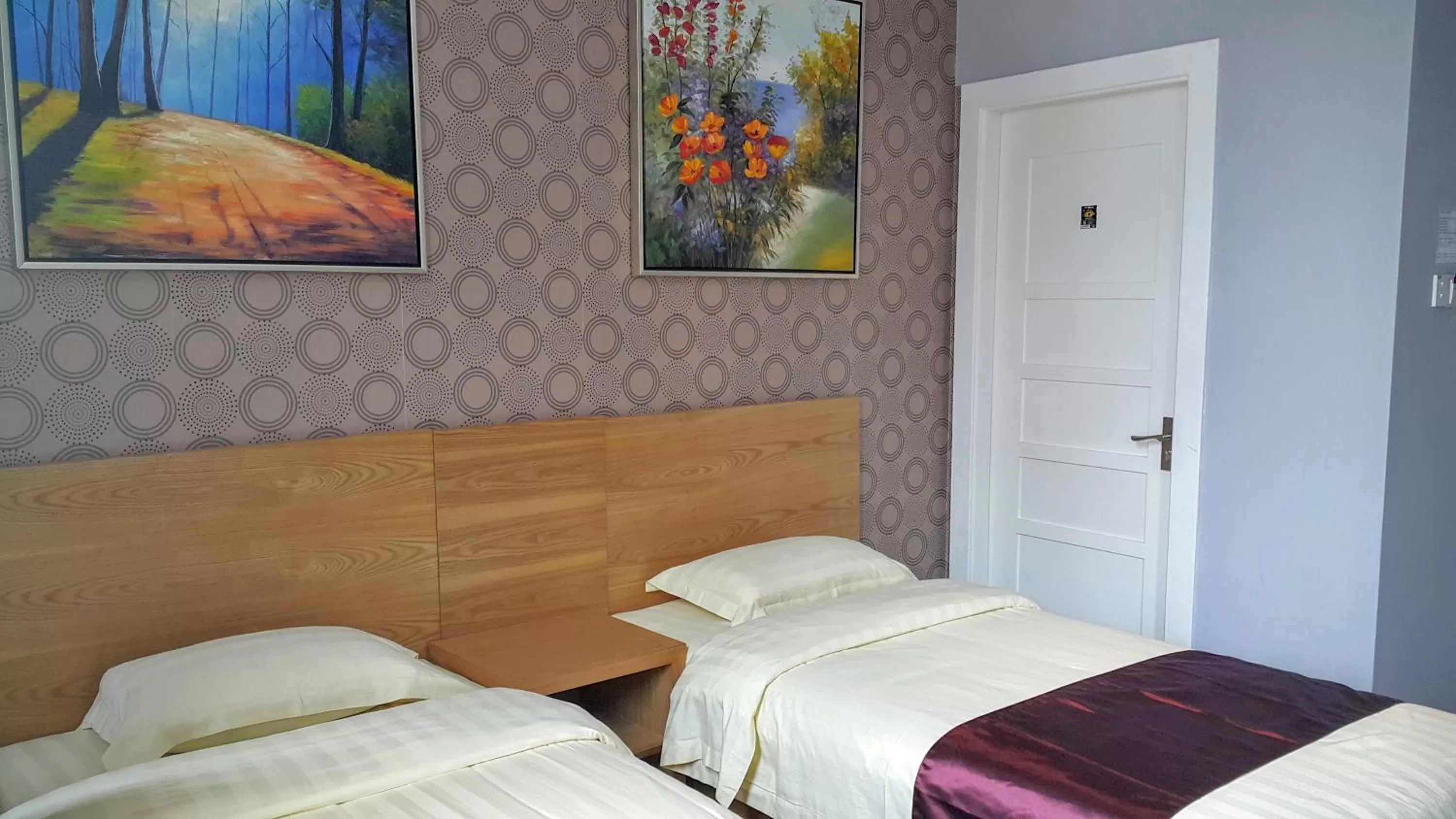 Bedroom, Bed in Residence 21 Boutique Inn