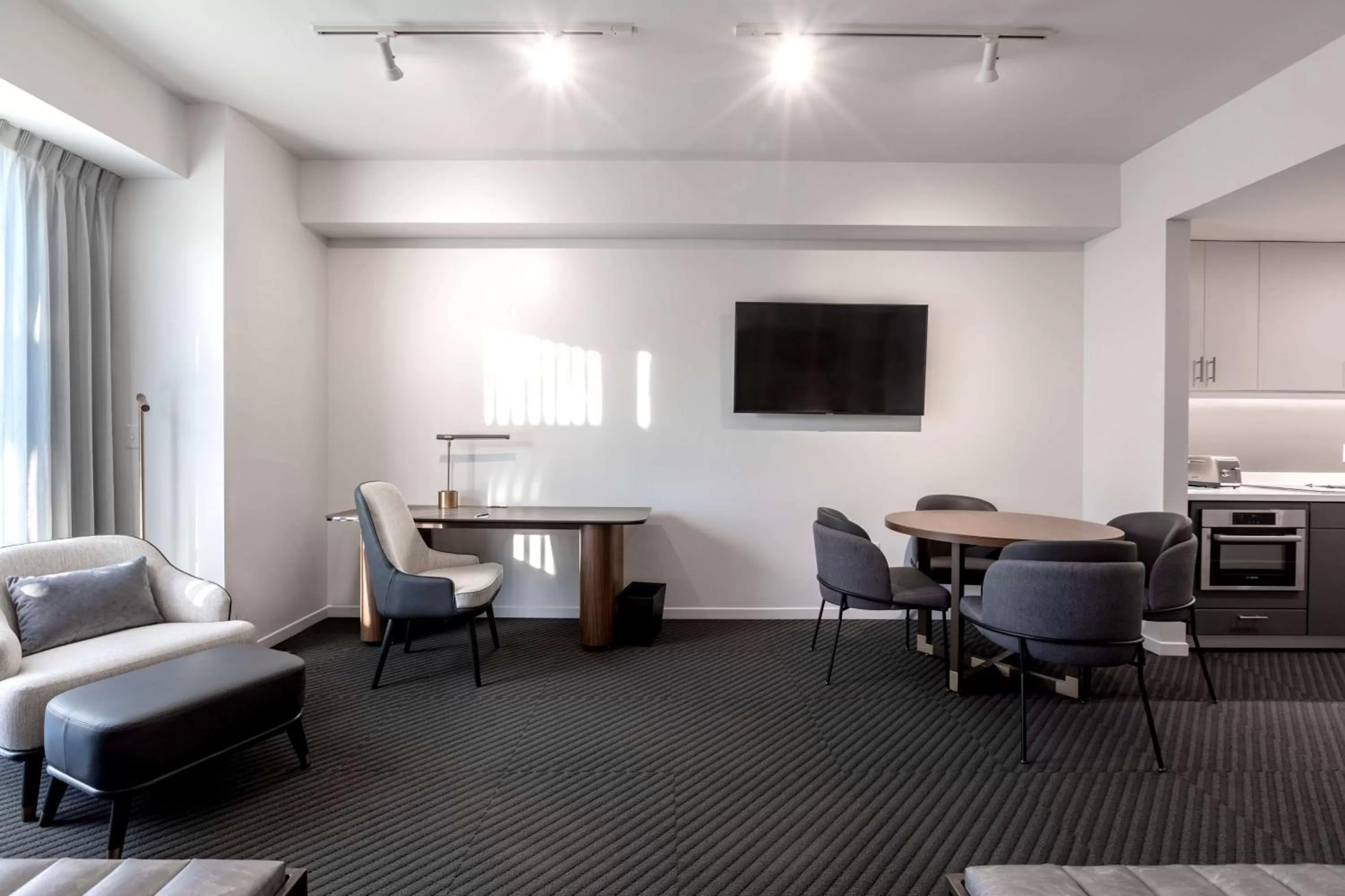 Bedroom in Hotel Chauncey Iowa City, Tapestry Collection by Hilton