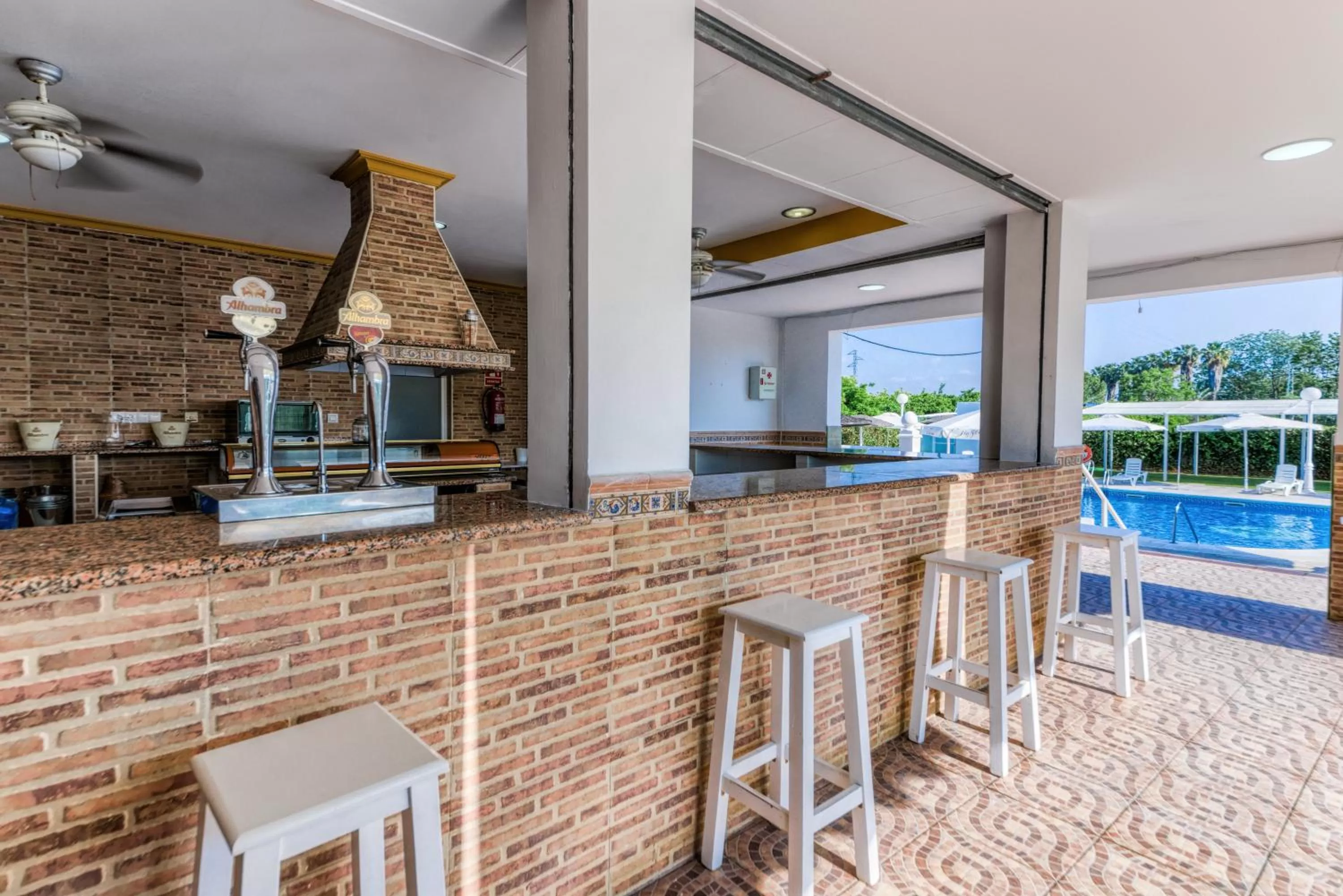 Lounge or bar in Hotel Torre De Los Guzmanes