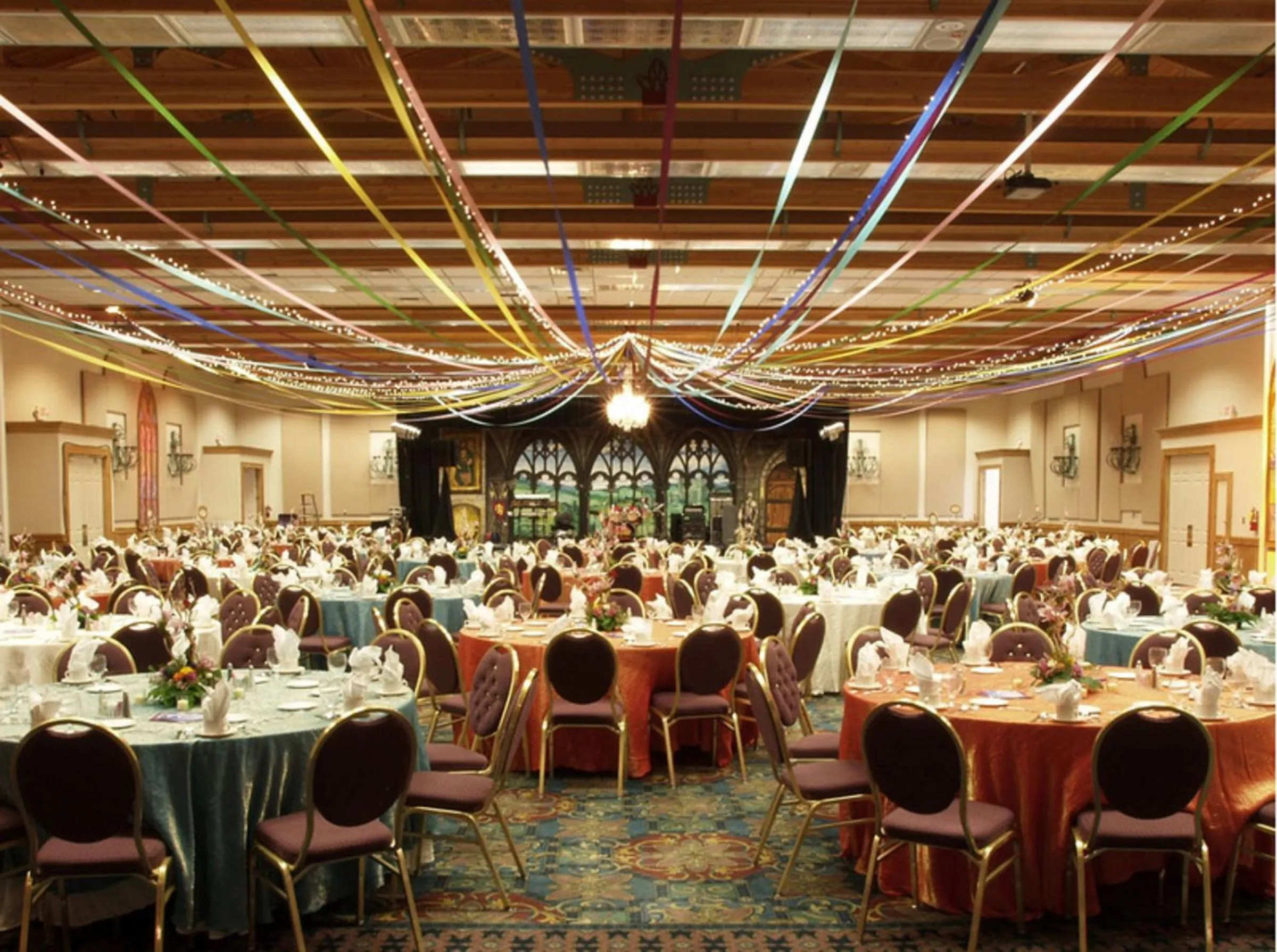 Banquet/Function facilities in Inn of the Hills Hotel and Conference Center