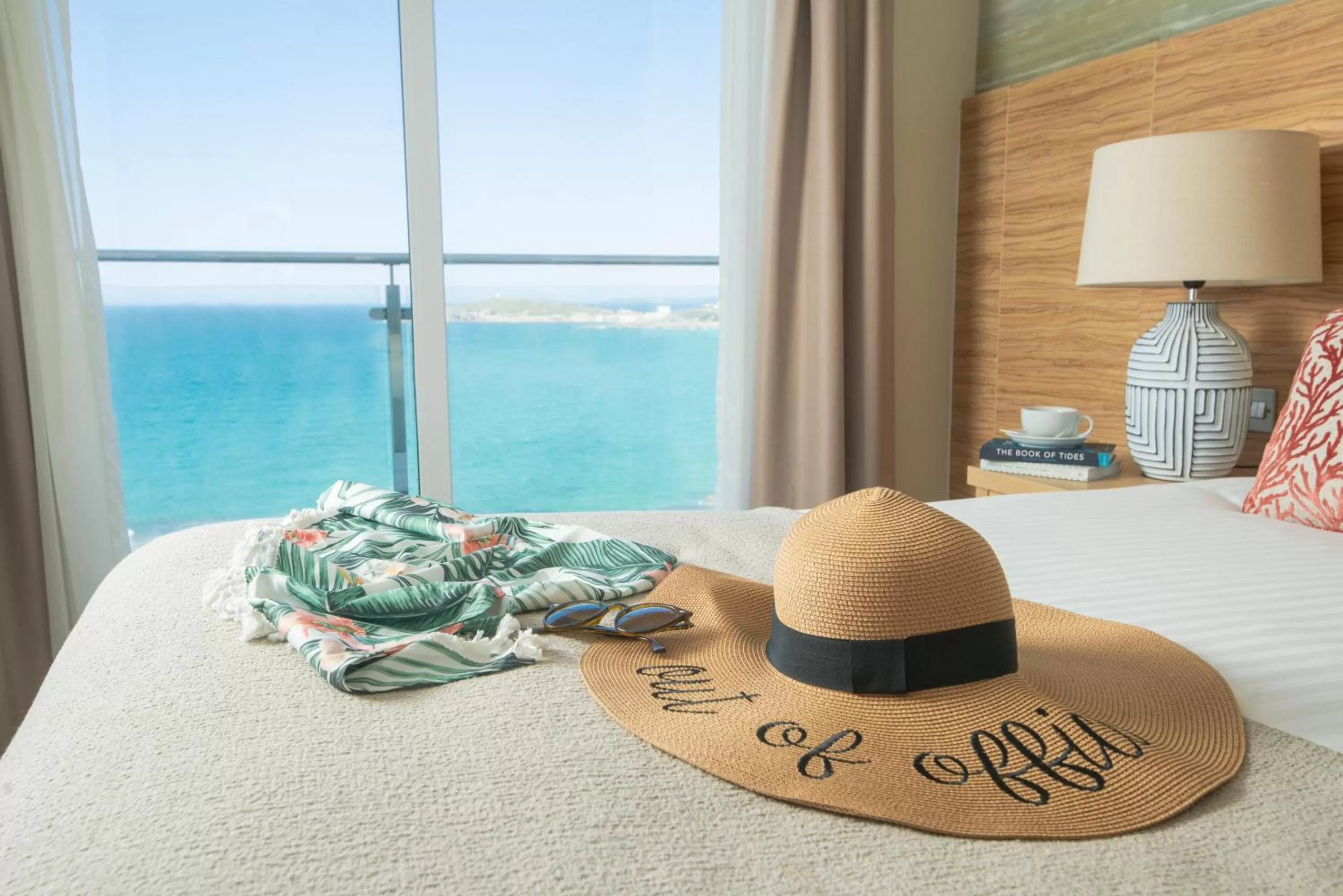 Sea view, Bed in Fistral Beach Hotel and Spa - Adults Only