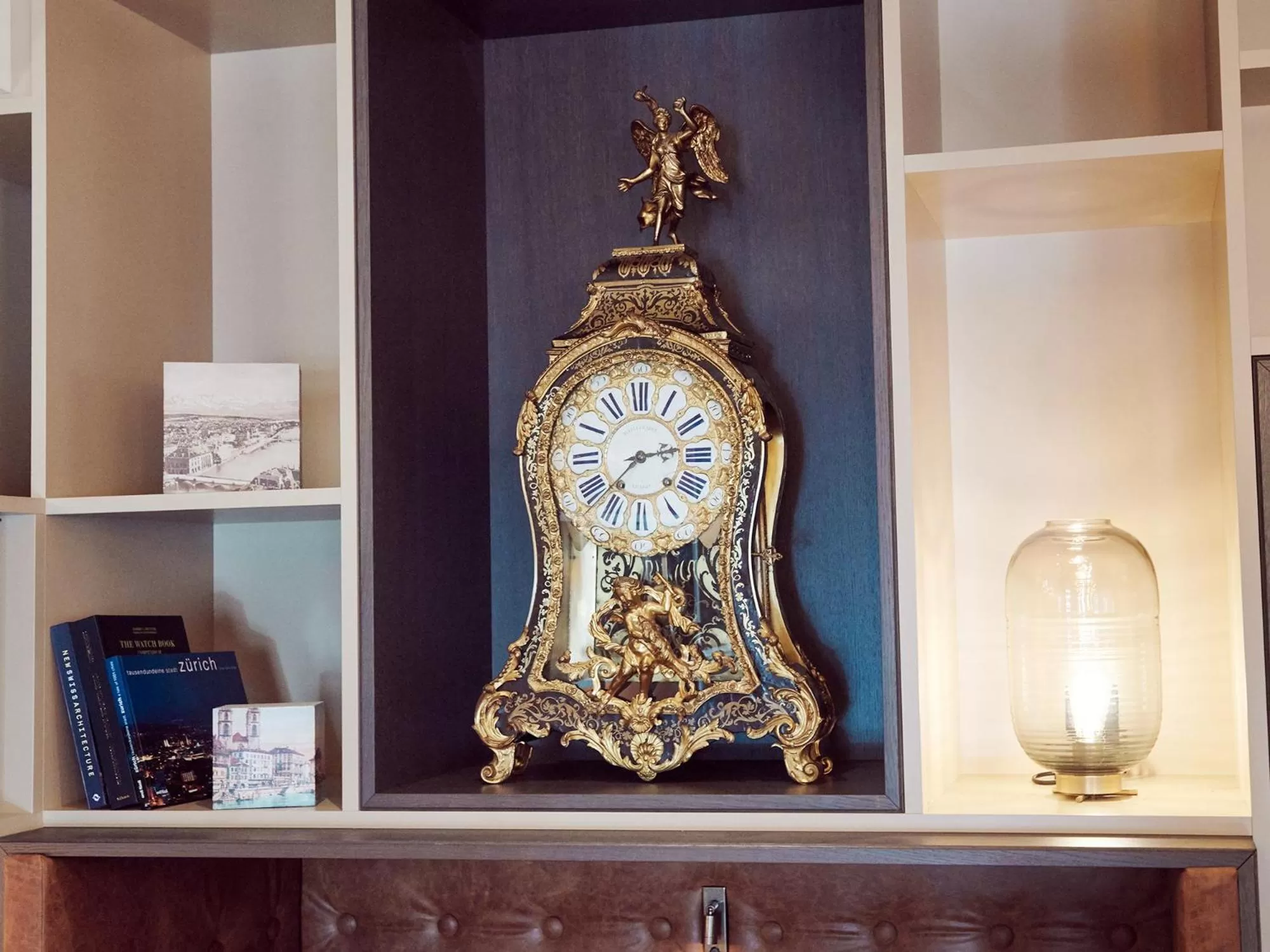 Decorative detail in Opera Hotel Zürich