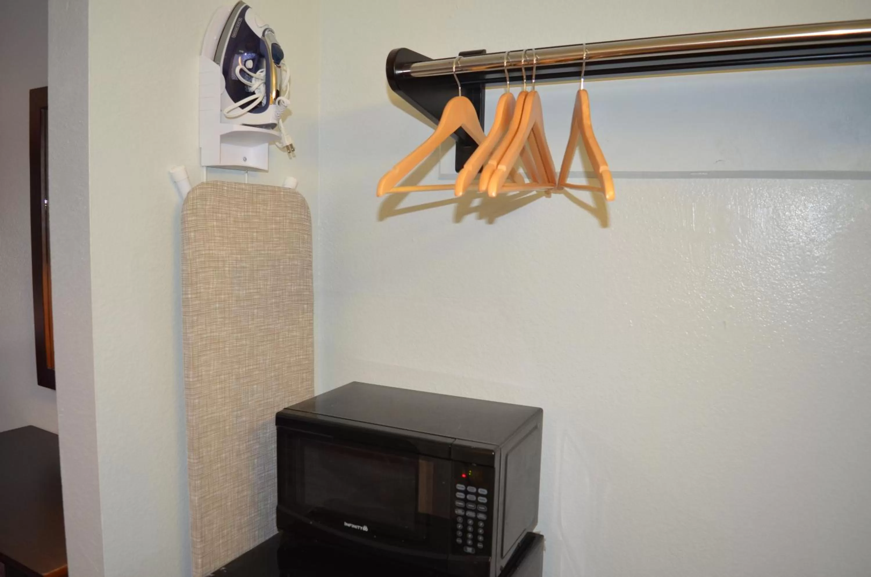 furniture in Welcome Inn Corona