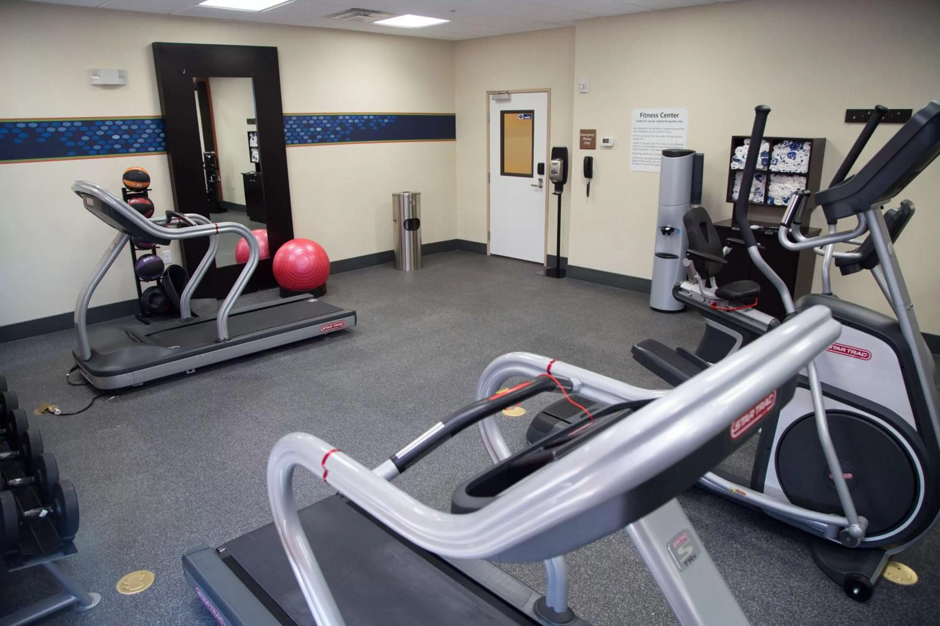 Fitness centre/facilities in Hampton Inn and Suites by Hilton McKinney