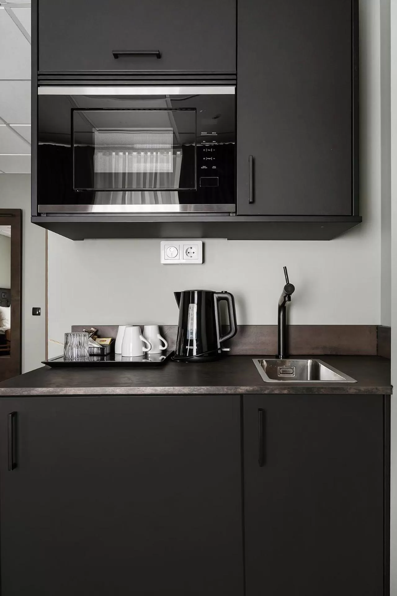 Coffee/tea facilities in Hotel Point