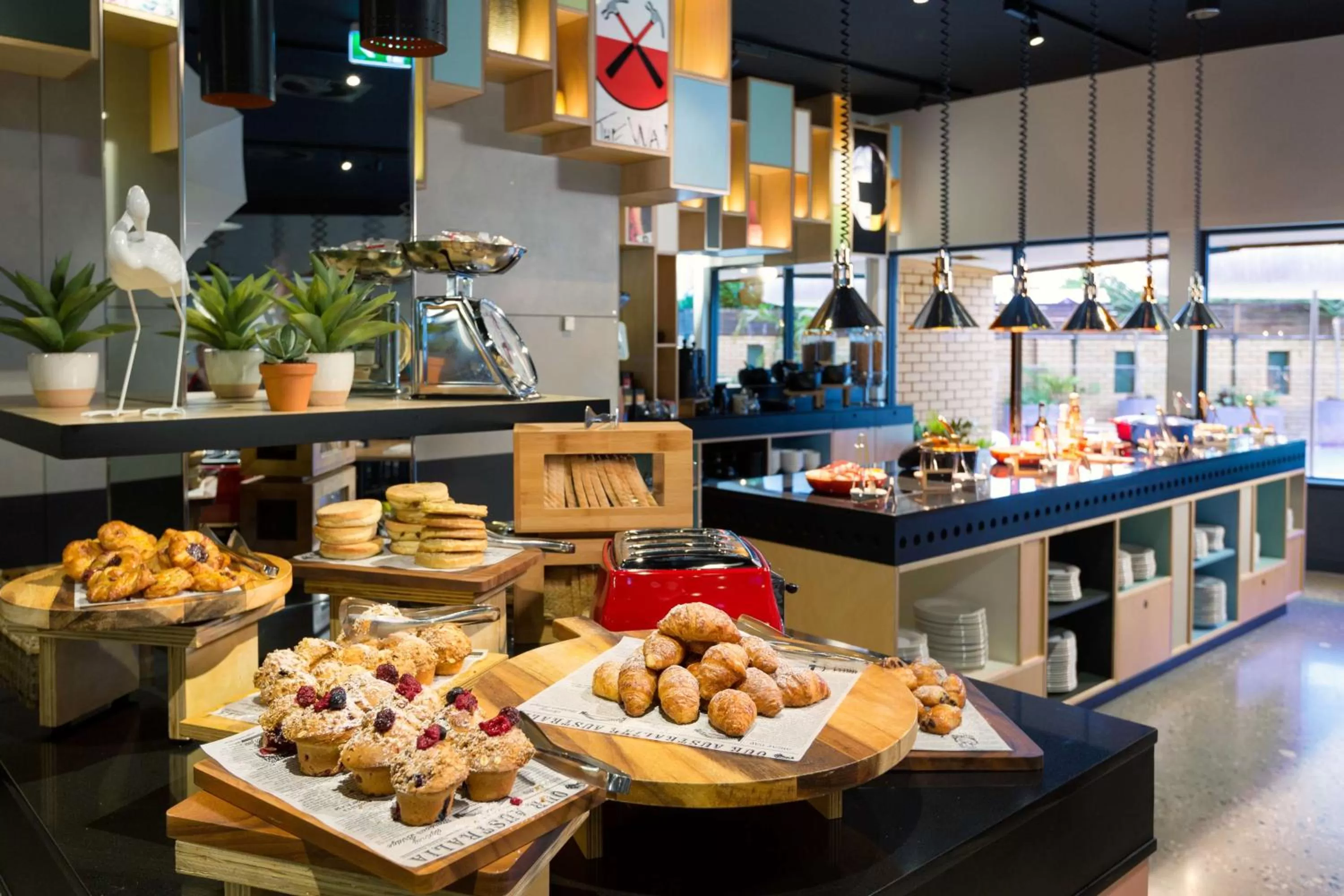 Breakfast in Atura Albury