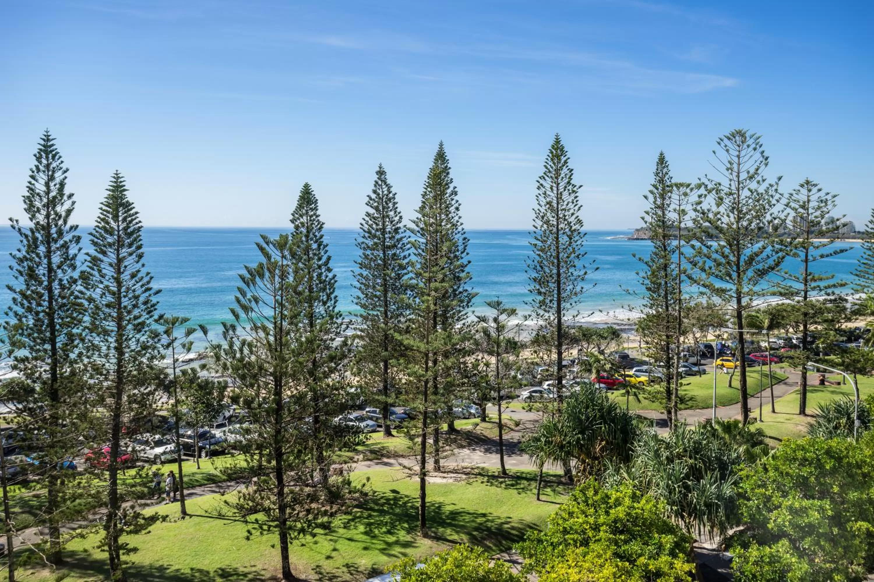 Two-Bedroom Superior Family Beachfront Apartment in Pacific Beach Resort