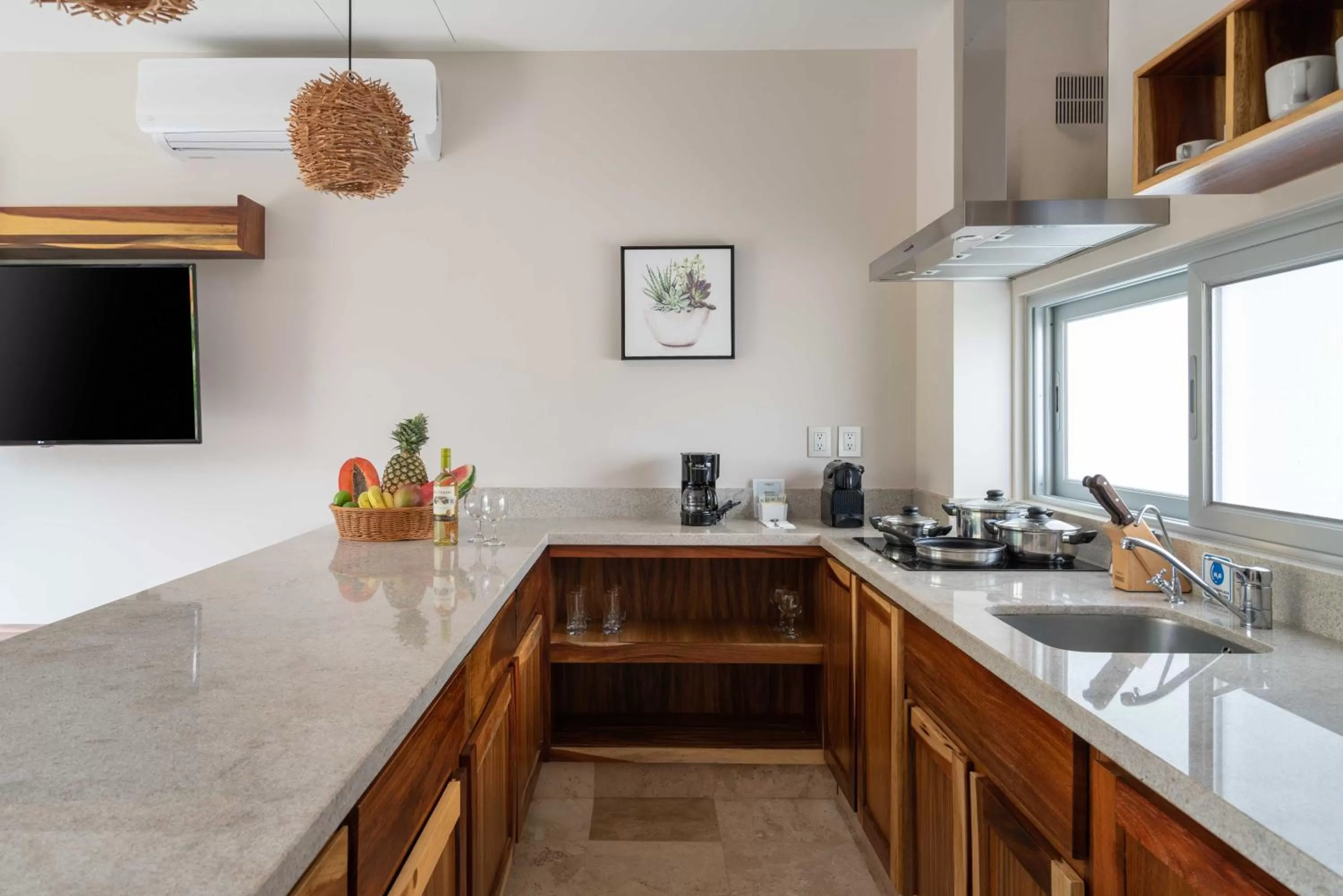 Kitchen or kitchenette in Valhalla Residences by Biwa