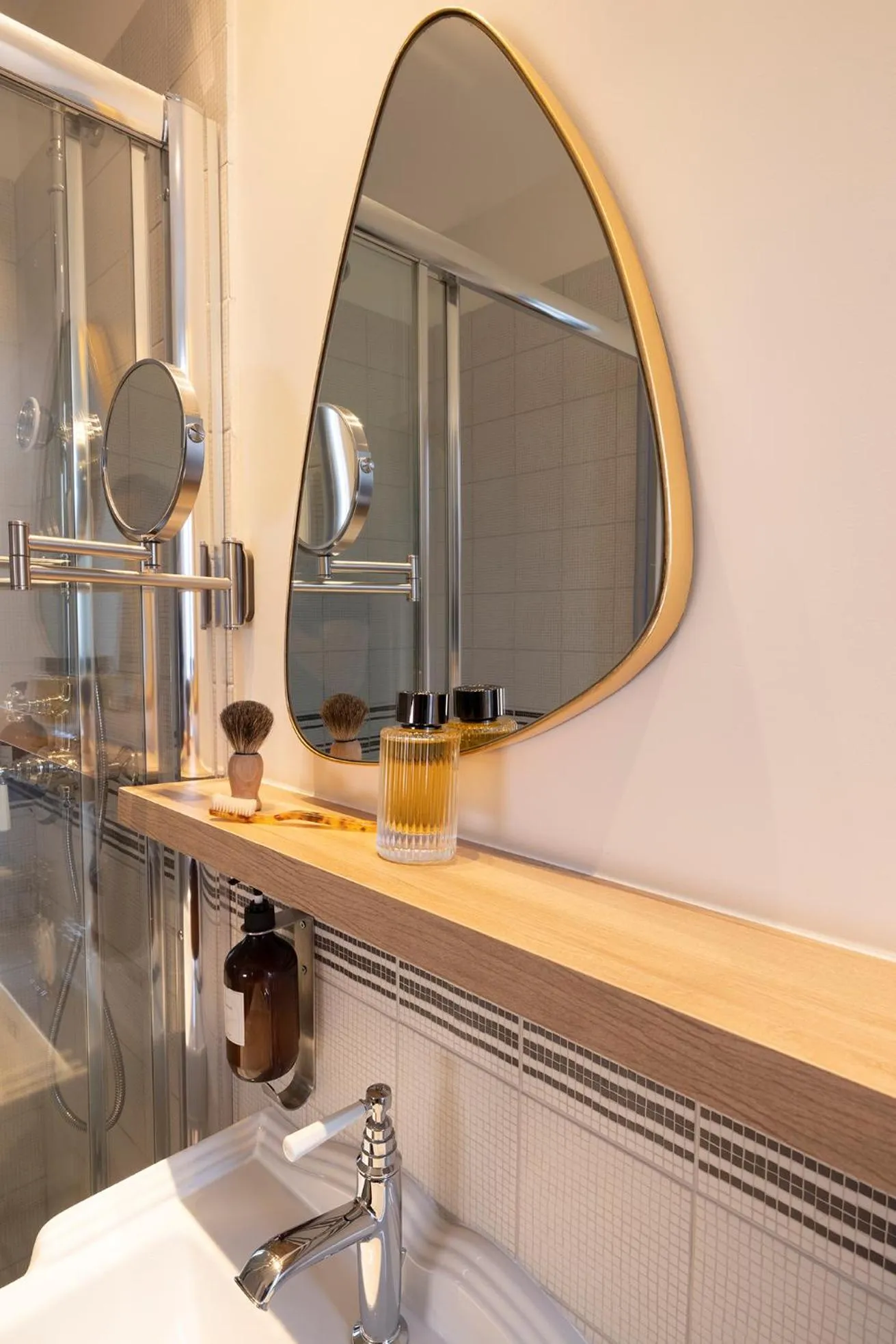 Bathroom in Hôtel Le Daum