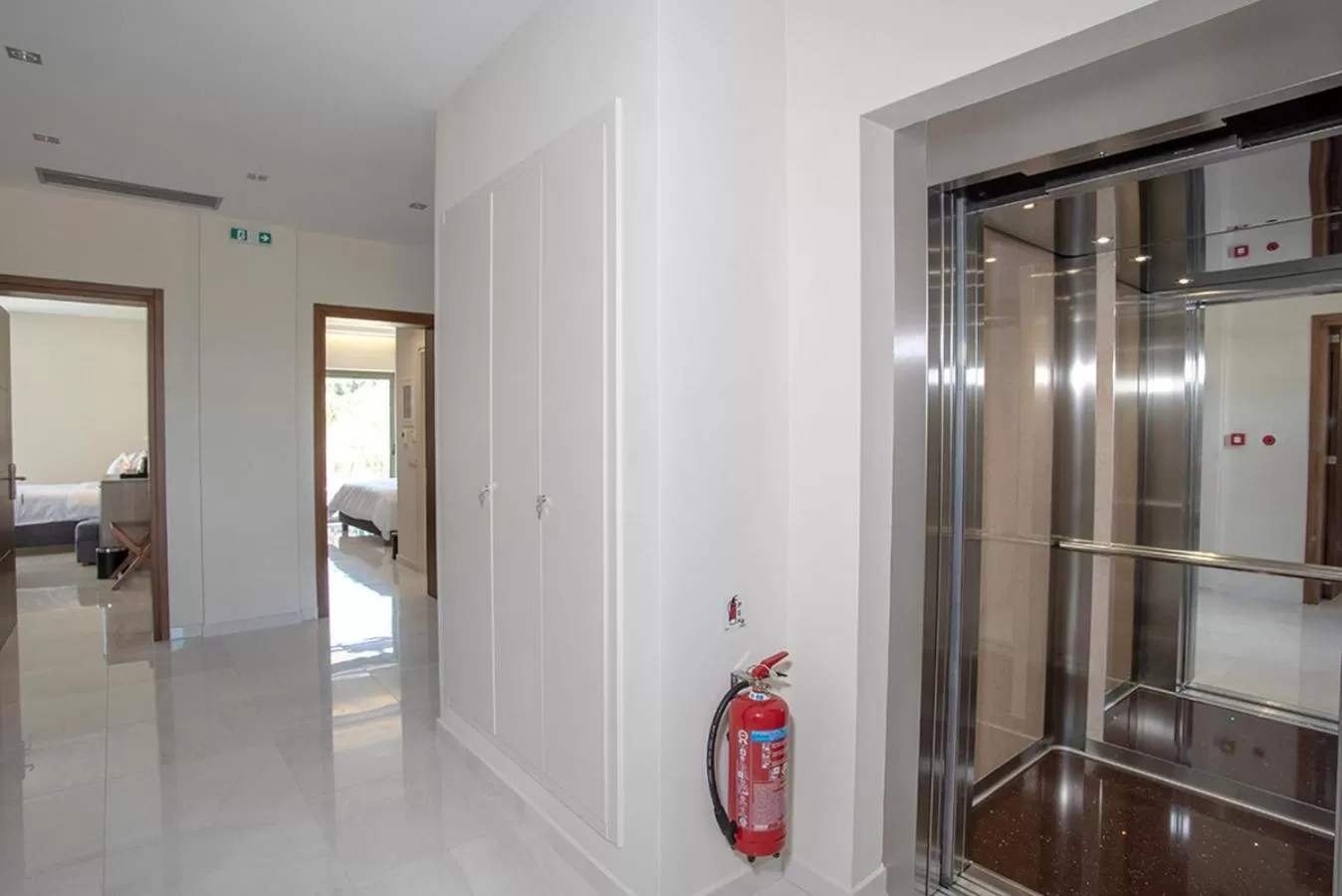 Living room, Bathroom in Nafplia Terra