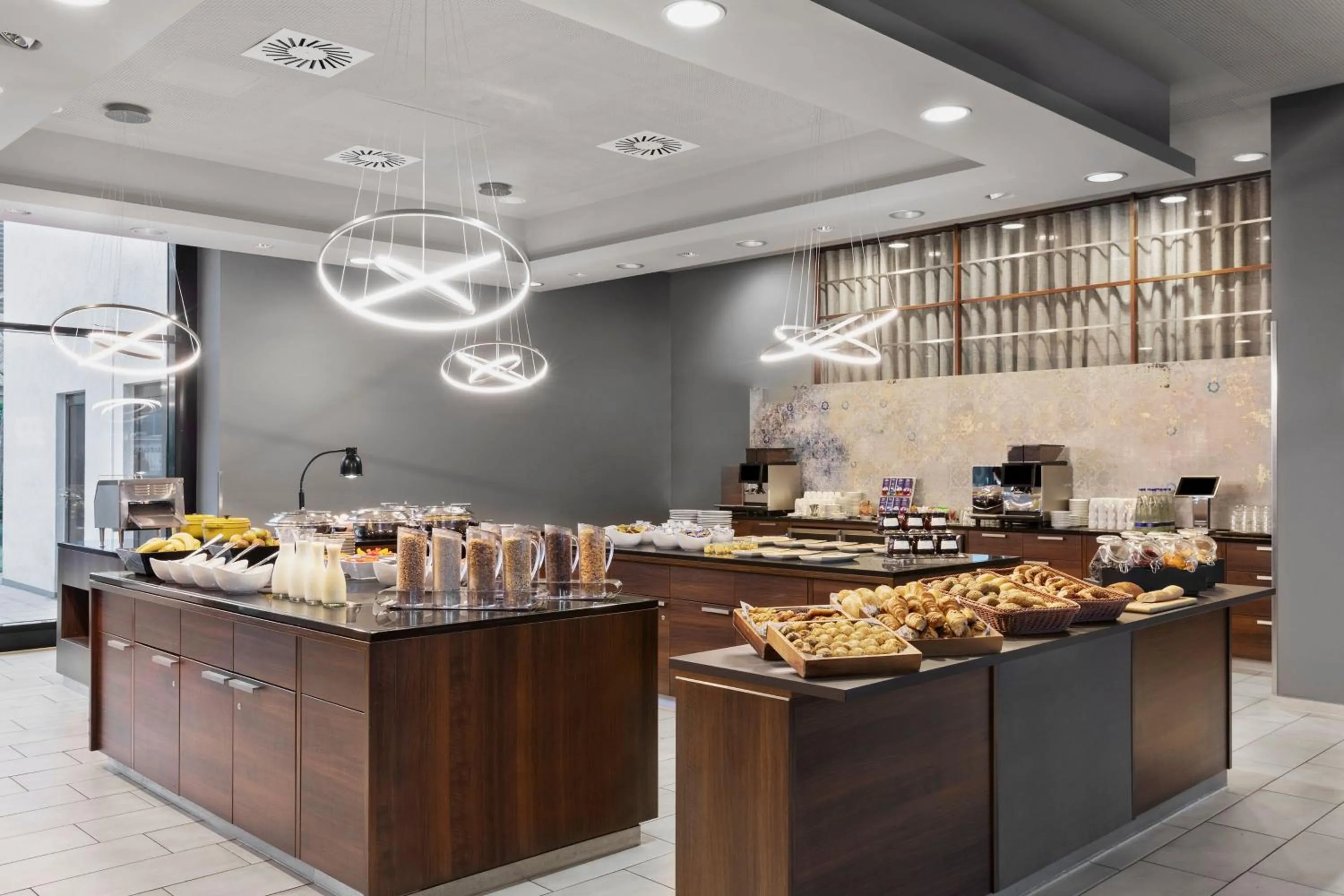Breakfast in Residence Inn by Marriott Munich City East