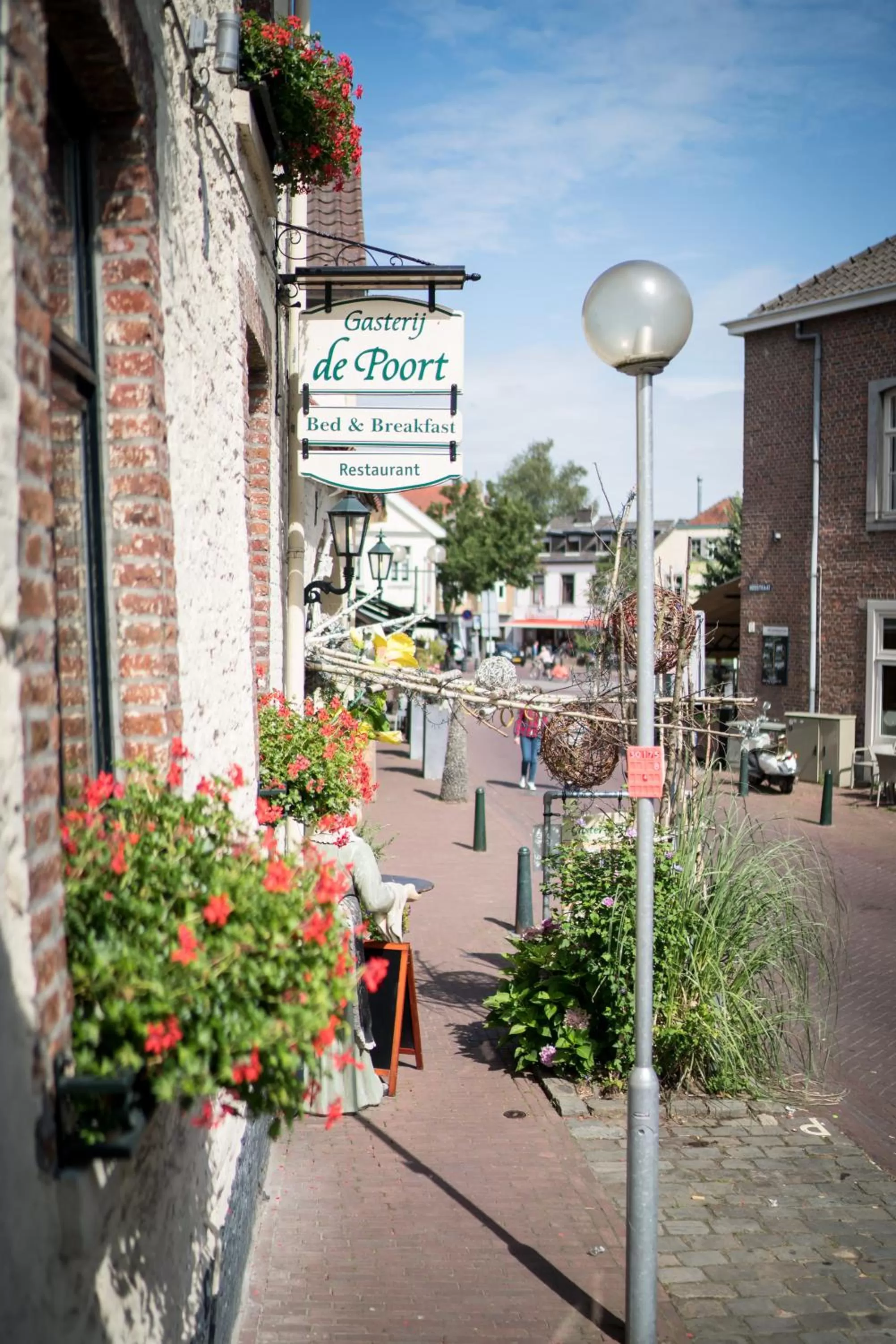 Street view in Gasterij de Poort
