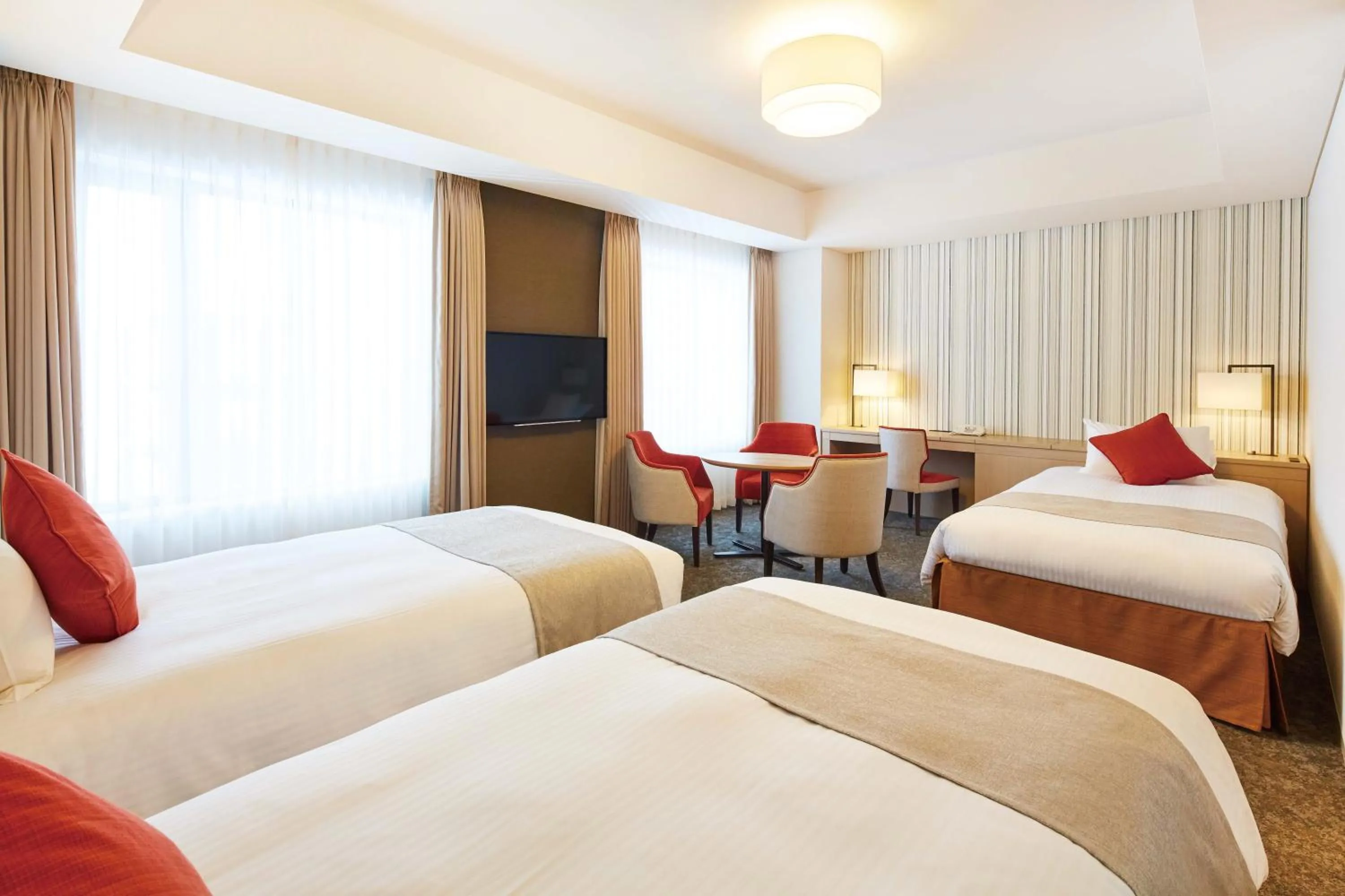 Photo of the whole room, Bed in Hotel Emion Tokyo Bay