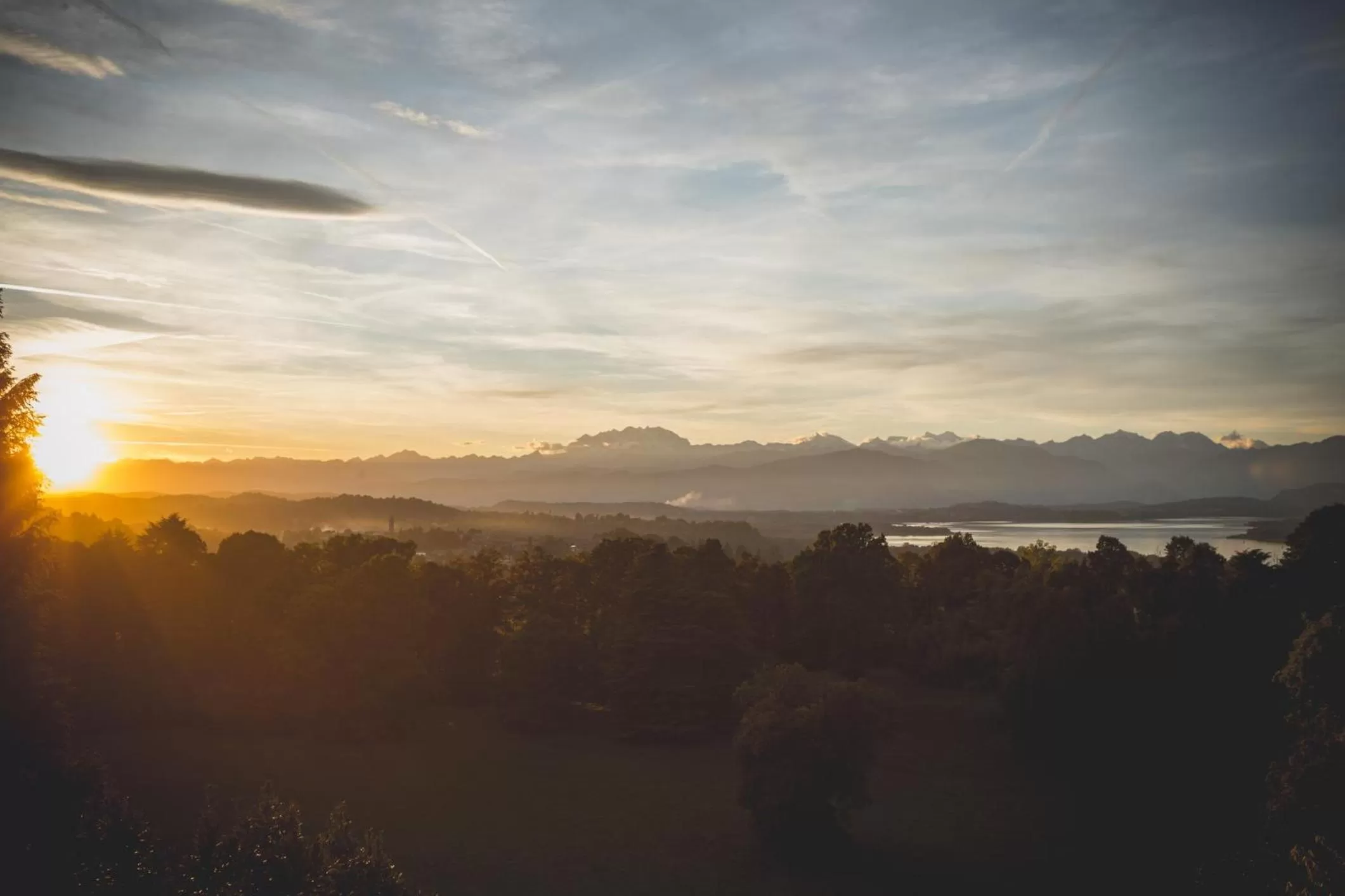 Sunset in Villa Cagnola