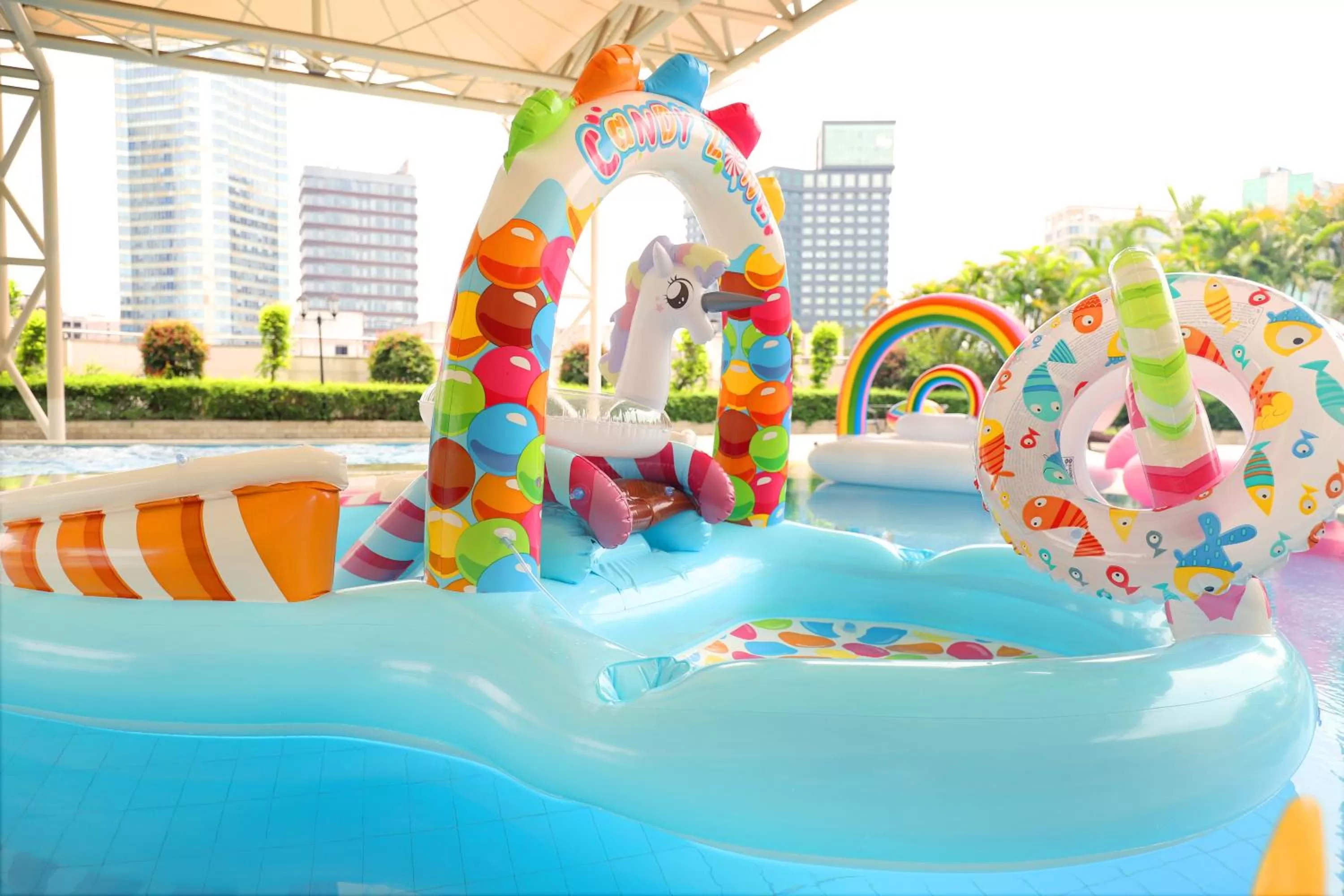 Swimming pool in Crowne Plaza Foshan by IHG