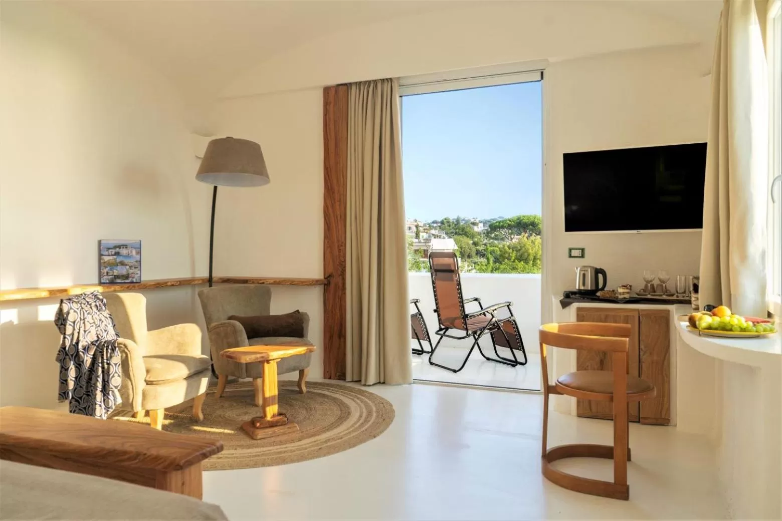 Natural landscape, Seating Area in Villa Ravino Aparthotel