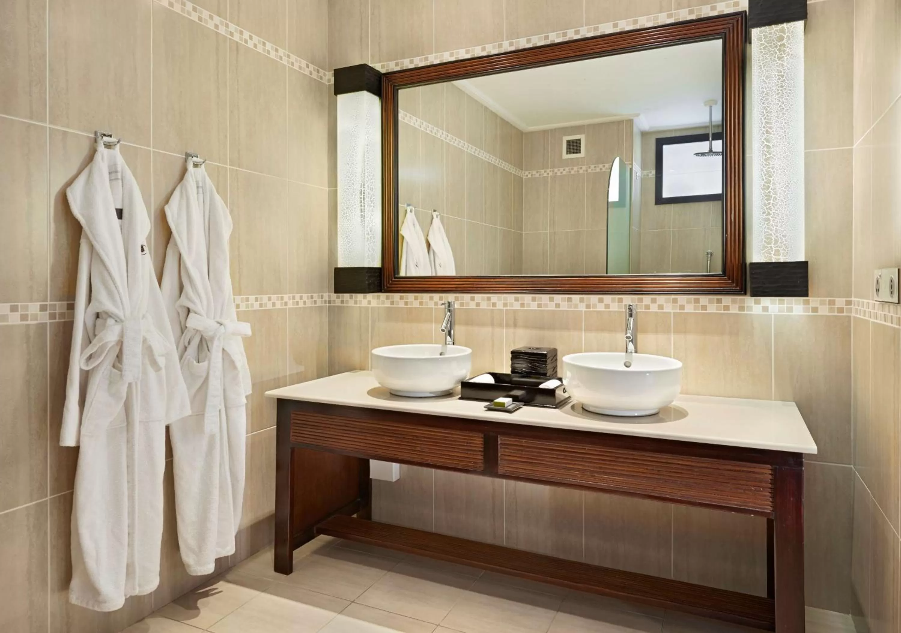 Bathroom in DoubleTree by Hilton Seychelles Allamanda Resort & Spa