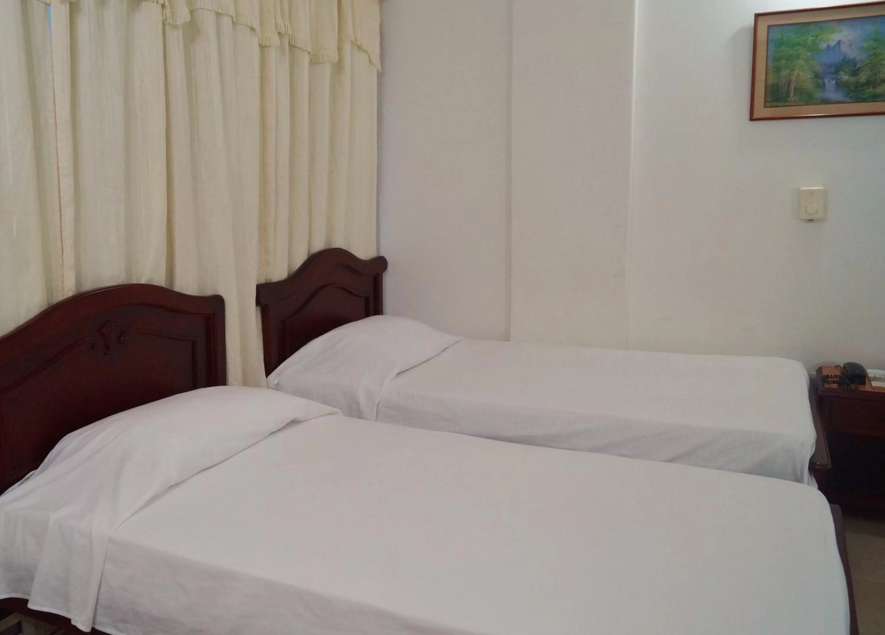 Bed, Room Photo in Hotel Comercial