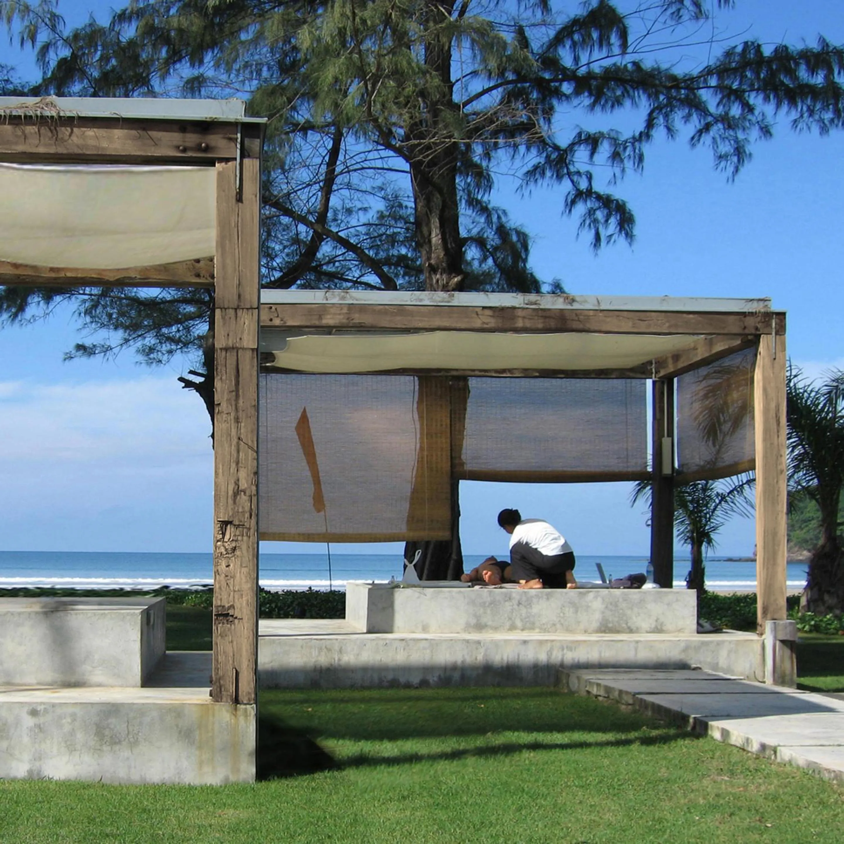 Massage in Costa Lanta - Adult Only