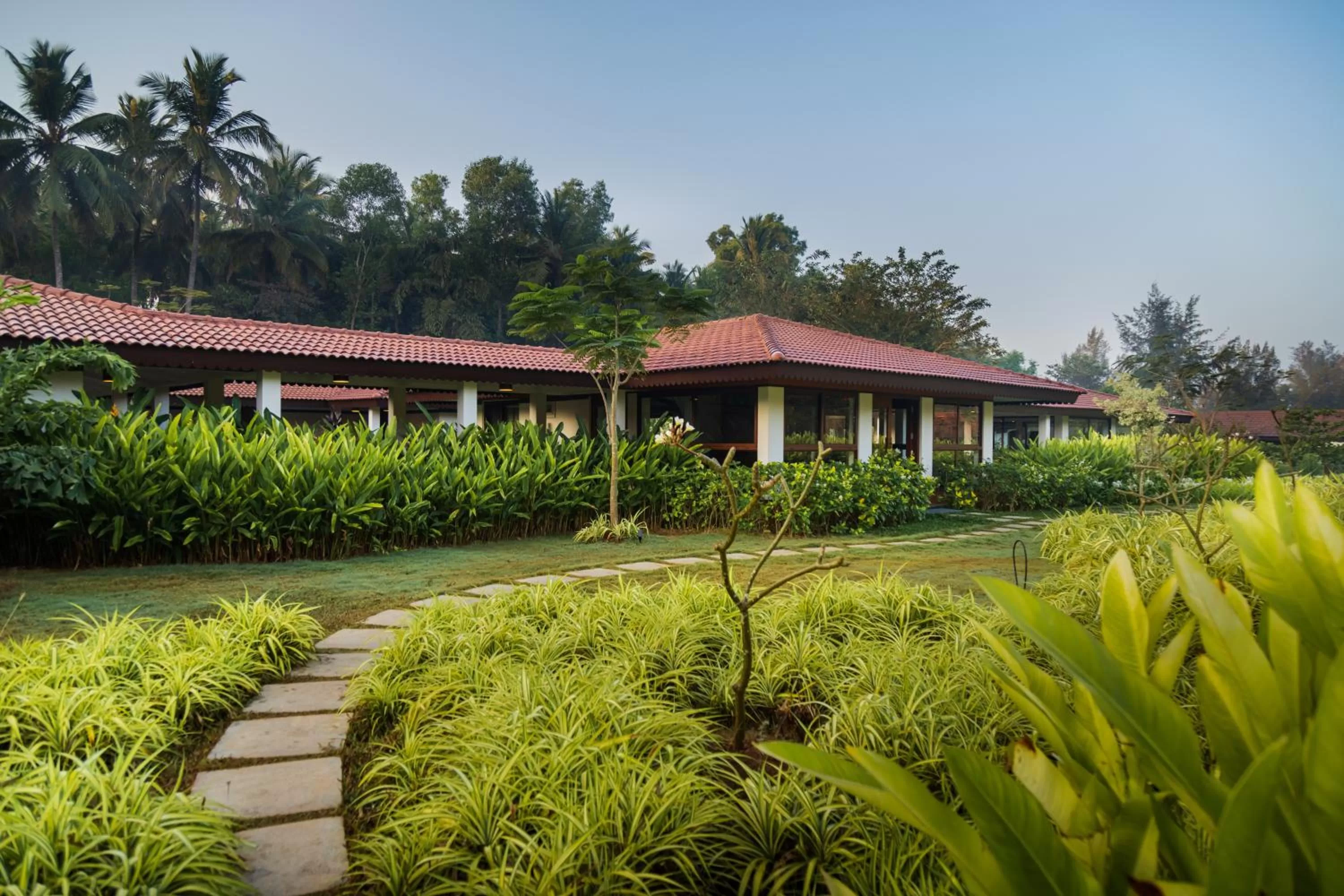 Spa and wellness centre/facilities in Denissons Beach Resort, formerly Gamyam Retreat