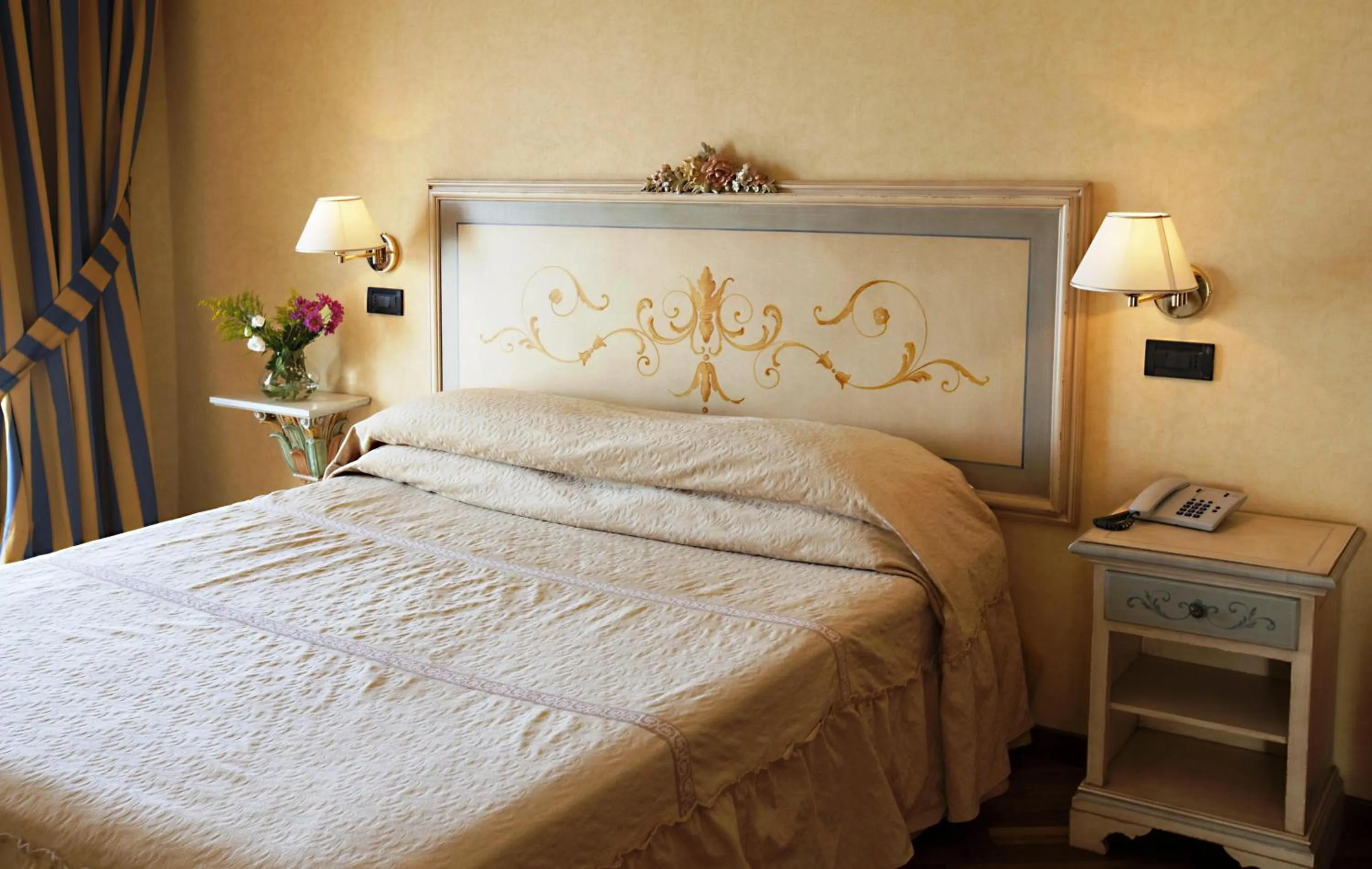 Bed in Punta Campanella Resort & Spa