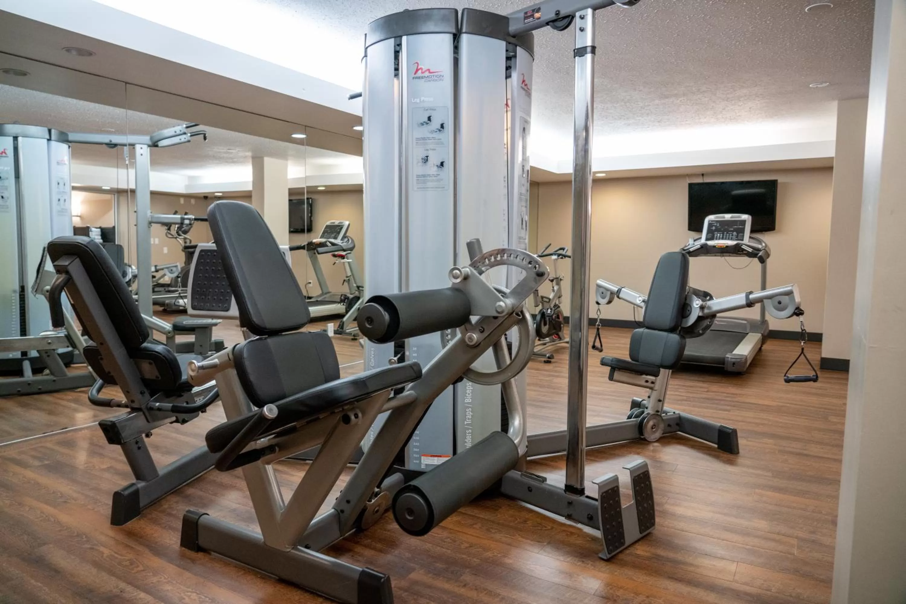 Fitness centre/facilities in Pocaterra Inn & Waterslide