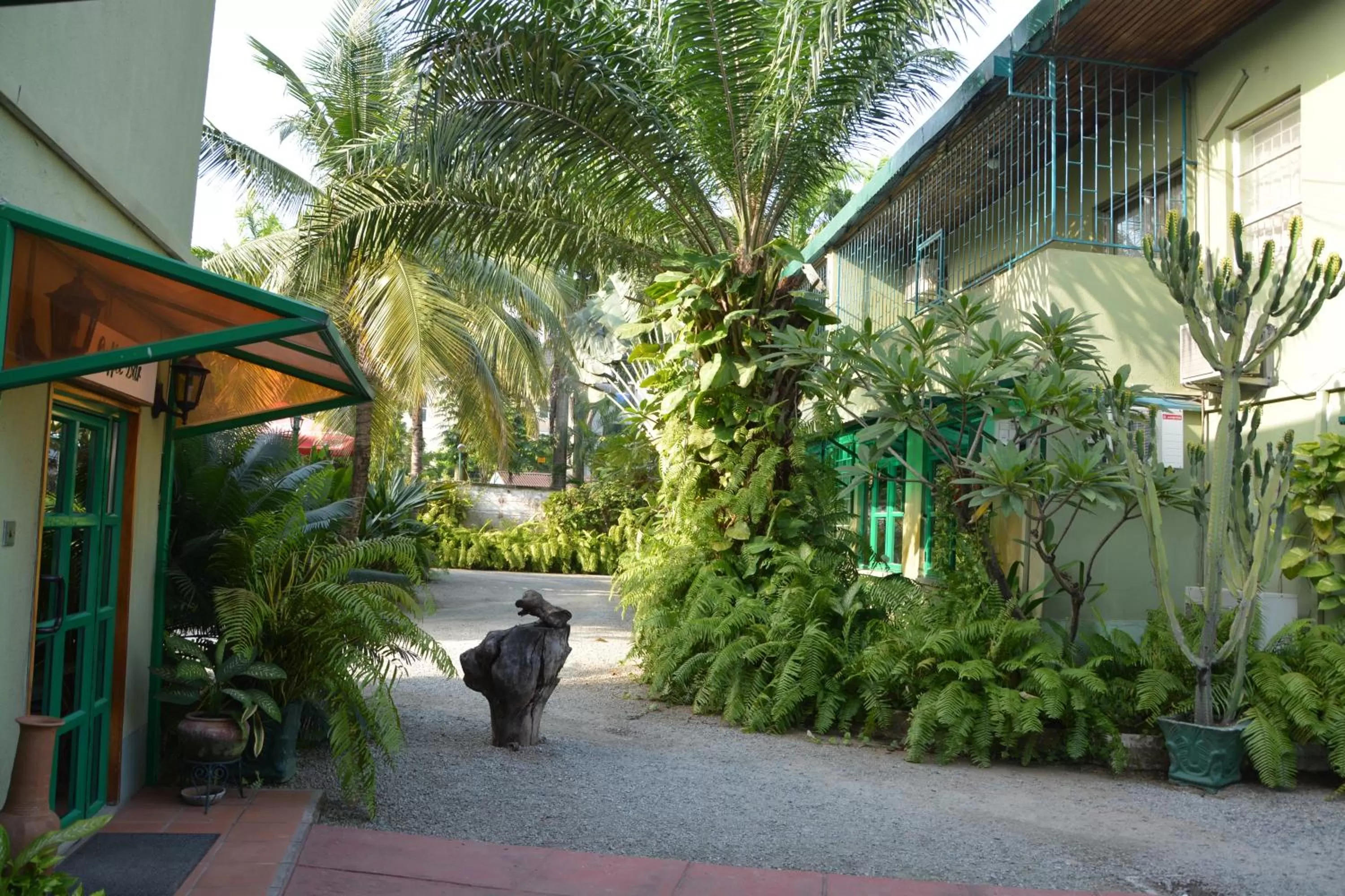 Garden view in Manuela Residence