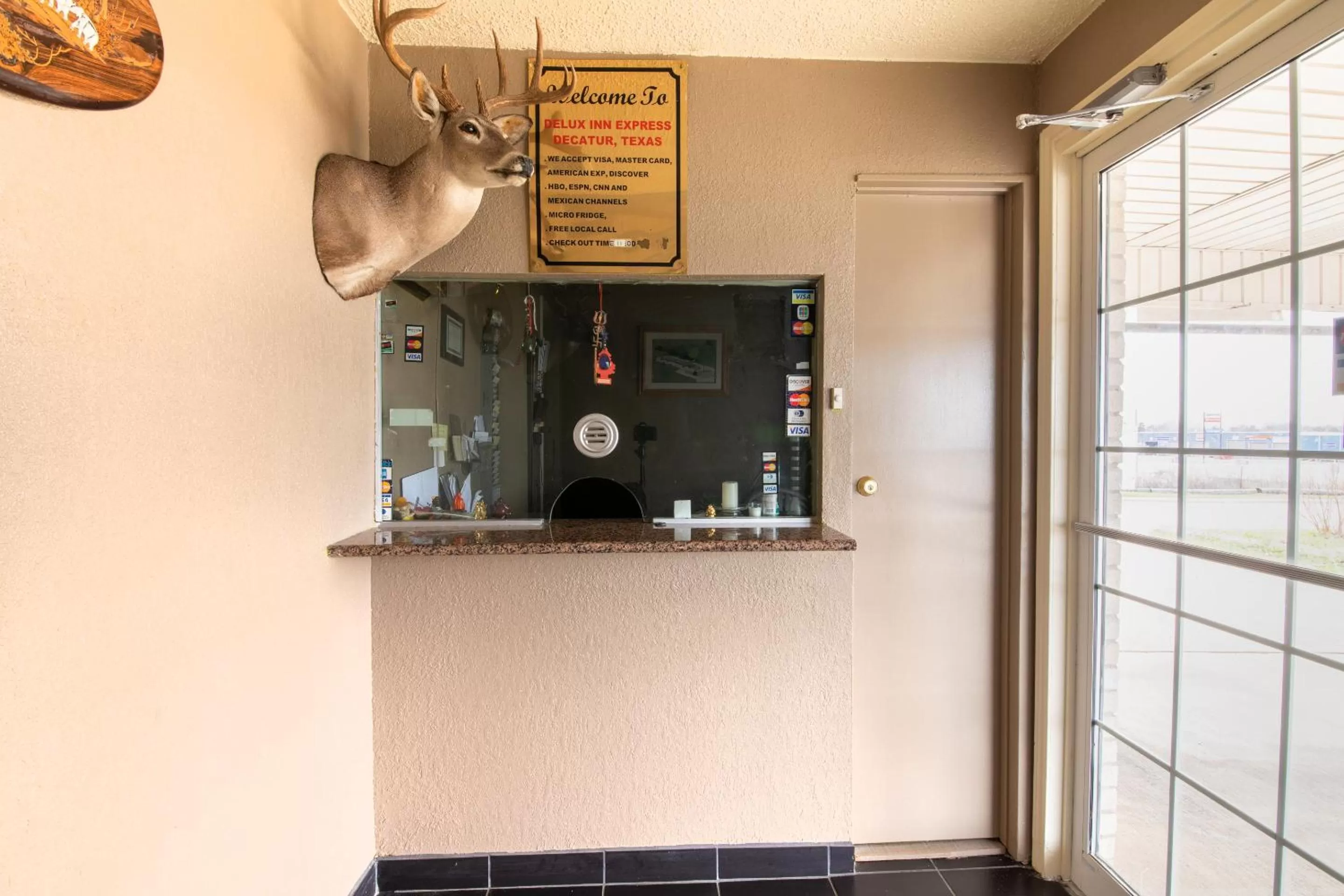 Lobby or reception in OYO Hotel Decatur TX Hwy 287 Northwest