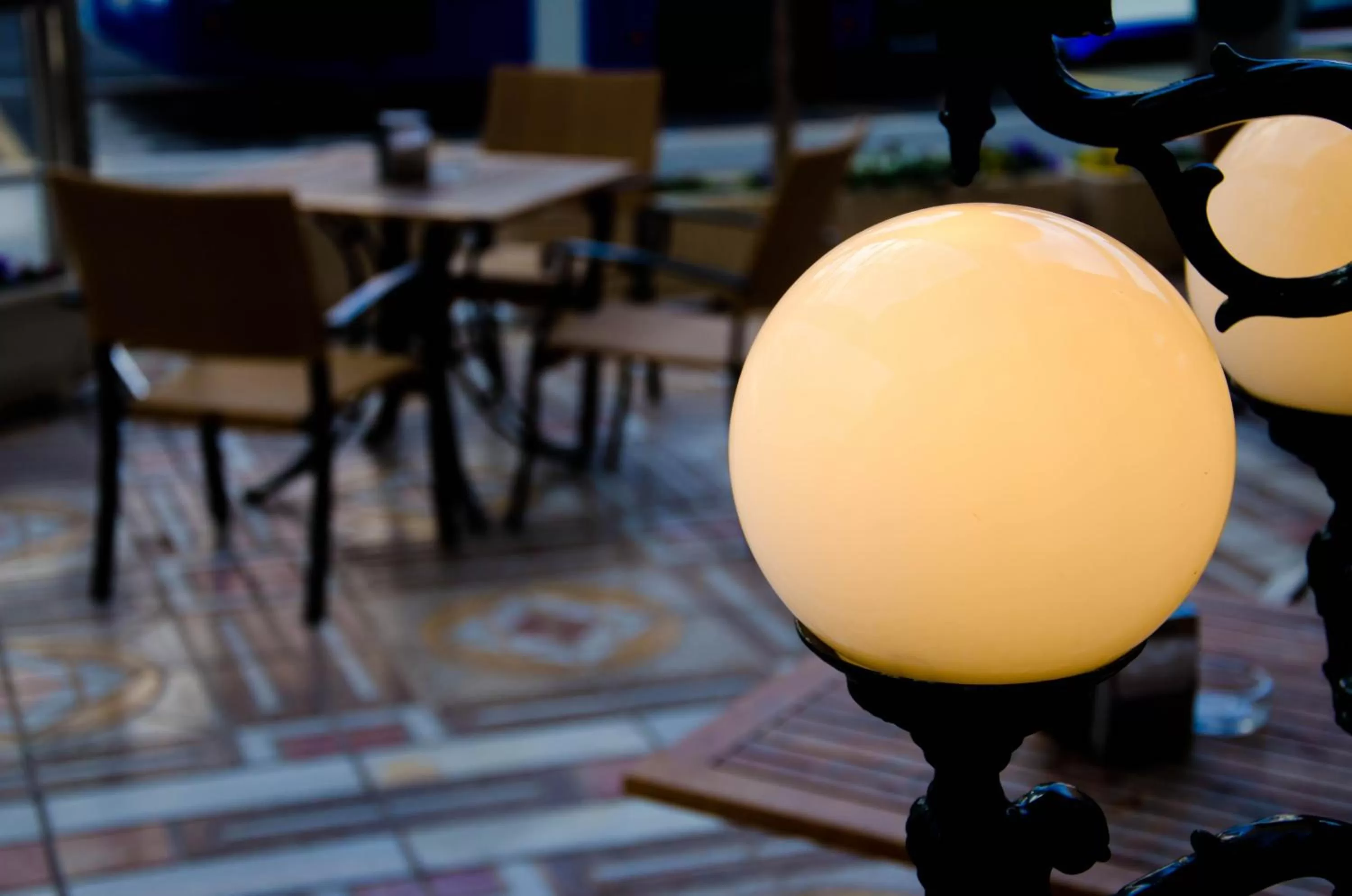 Lounge or bar in Hotel Castilla Alicante