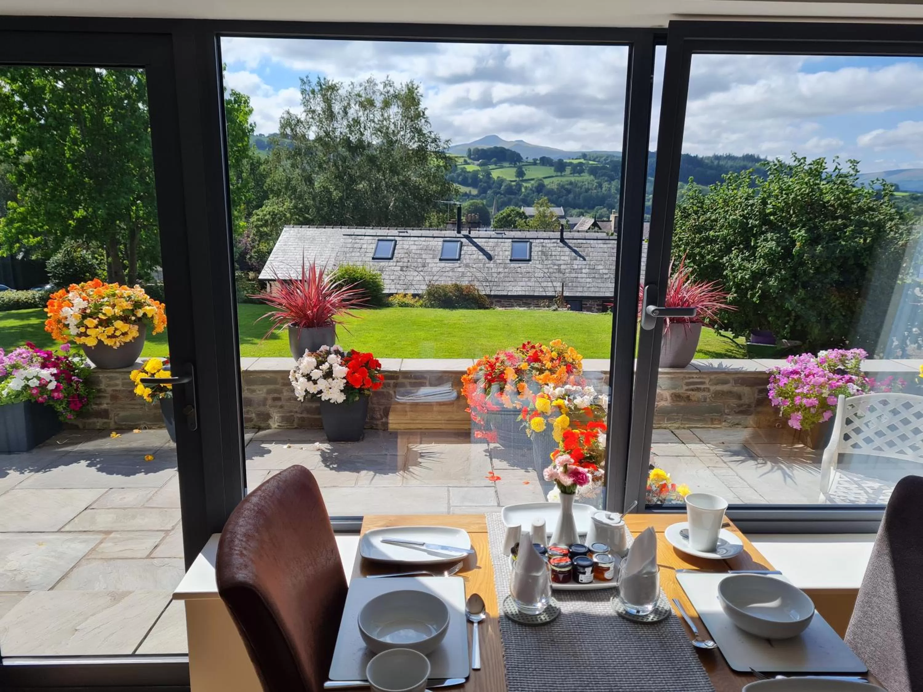 Breakfast, Restaurant/Places to Eat in Camden Lodge B&B Brecon.