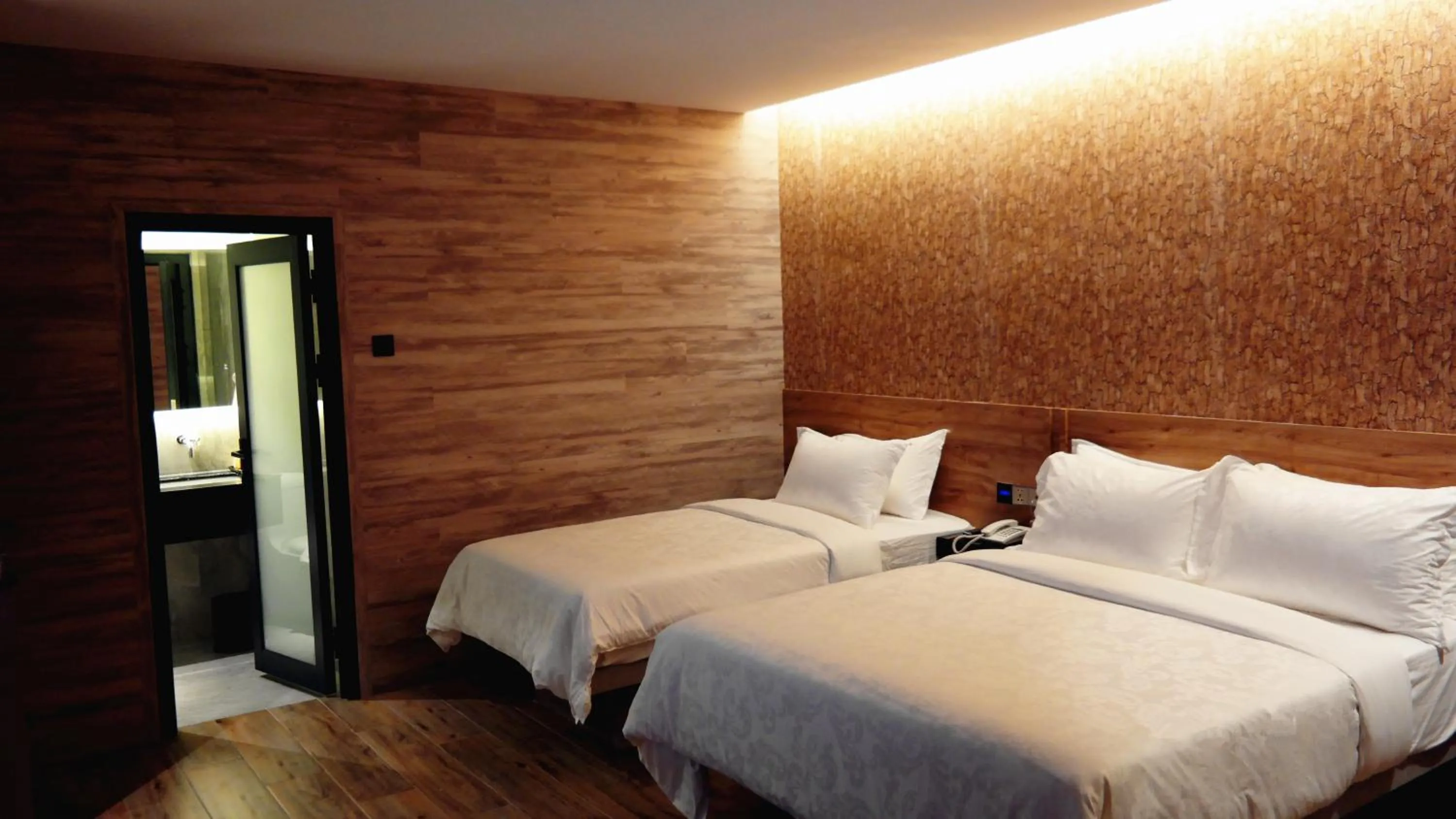 Bed in Hotel Legend Boutique