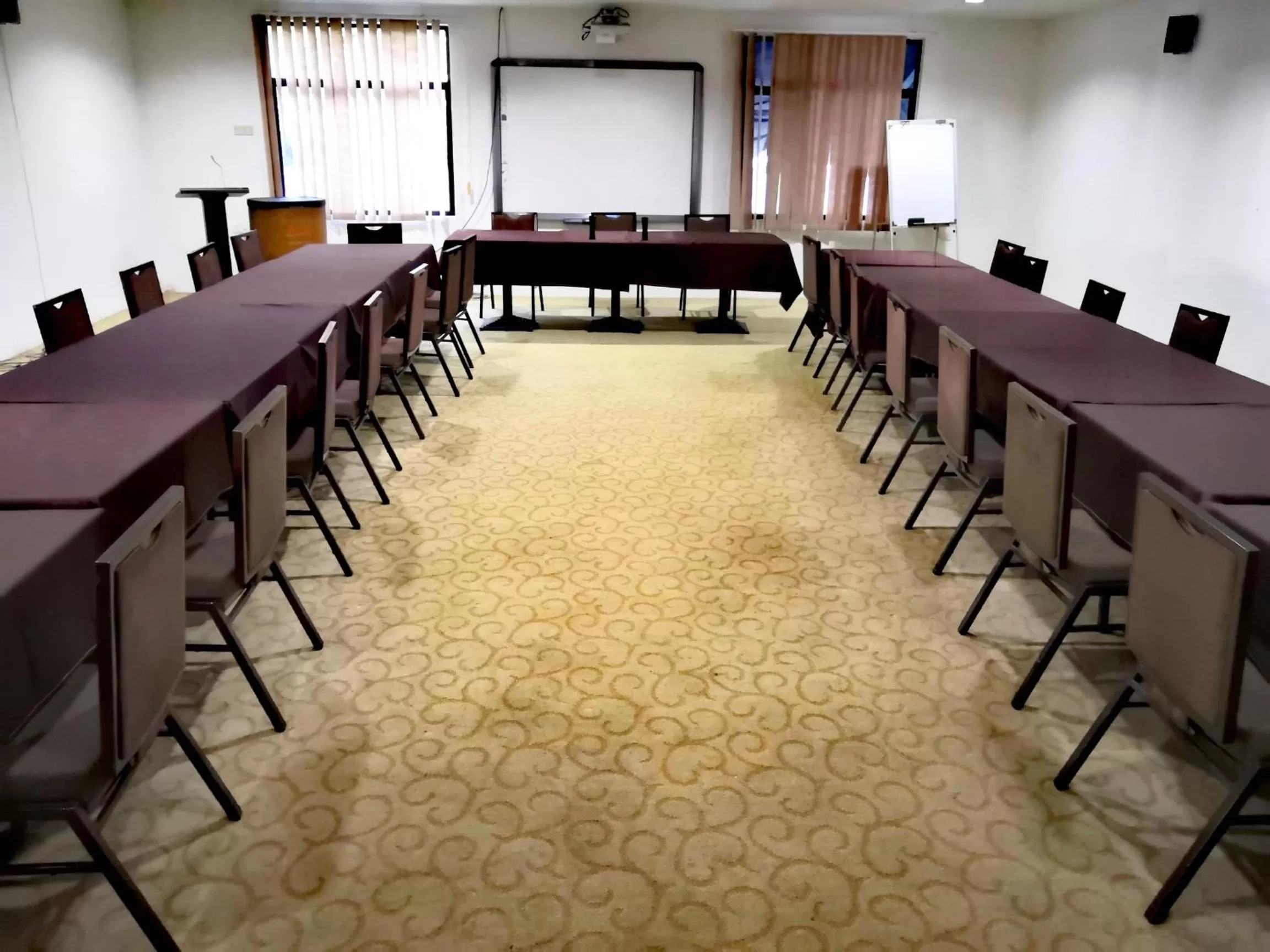 Alia Residence Business Resort