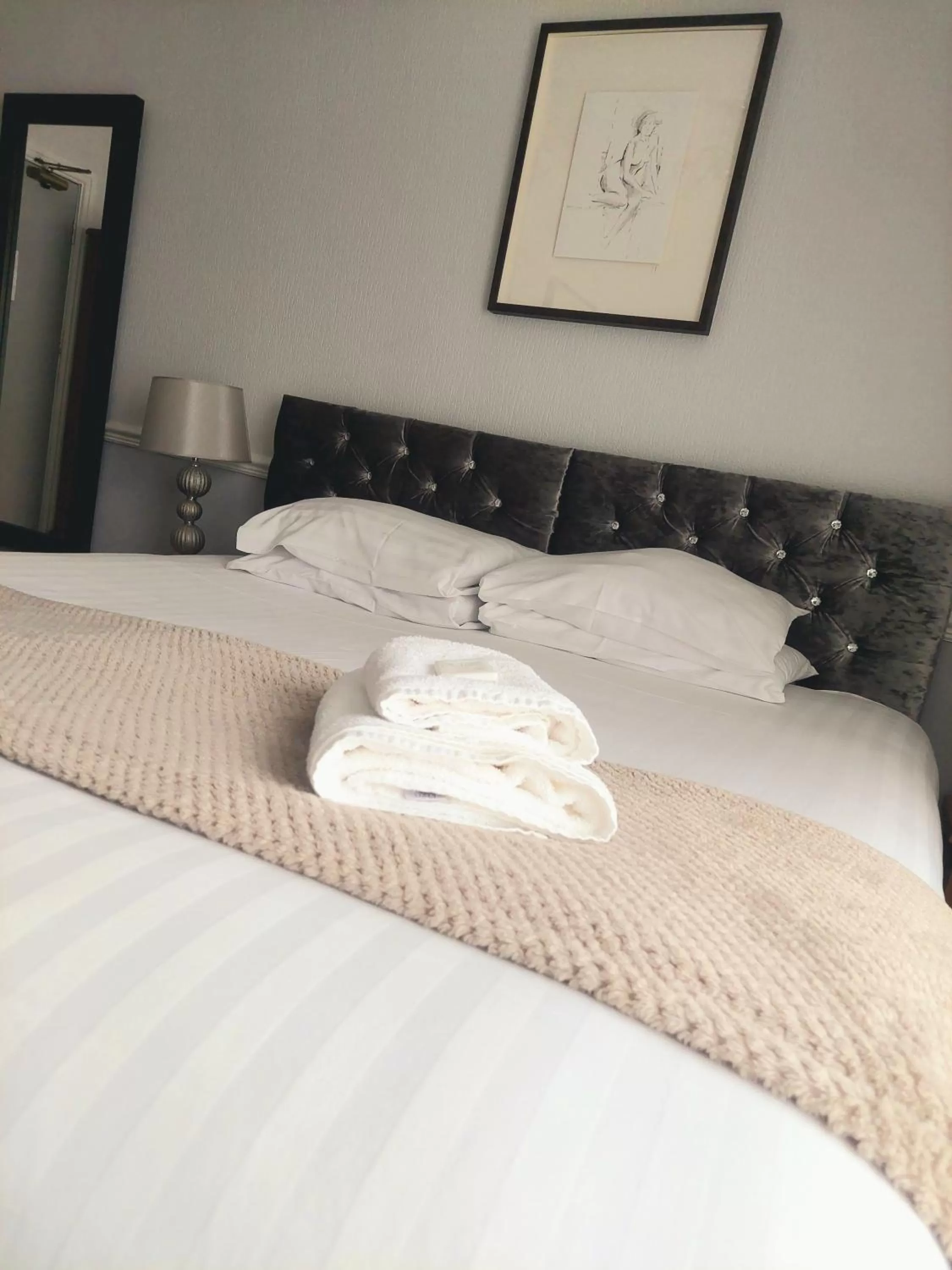 Bed in The Black Lion Royal Hotel